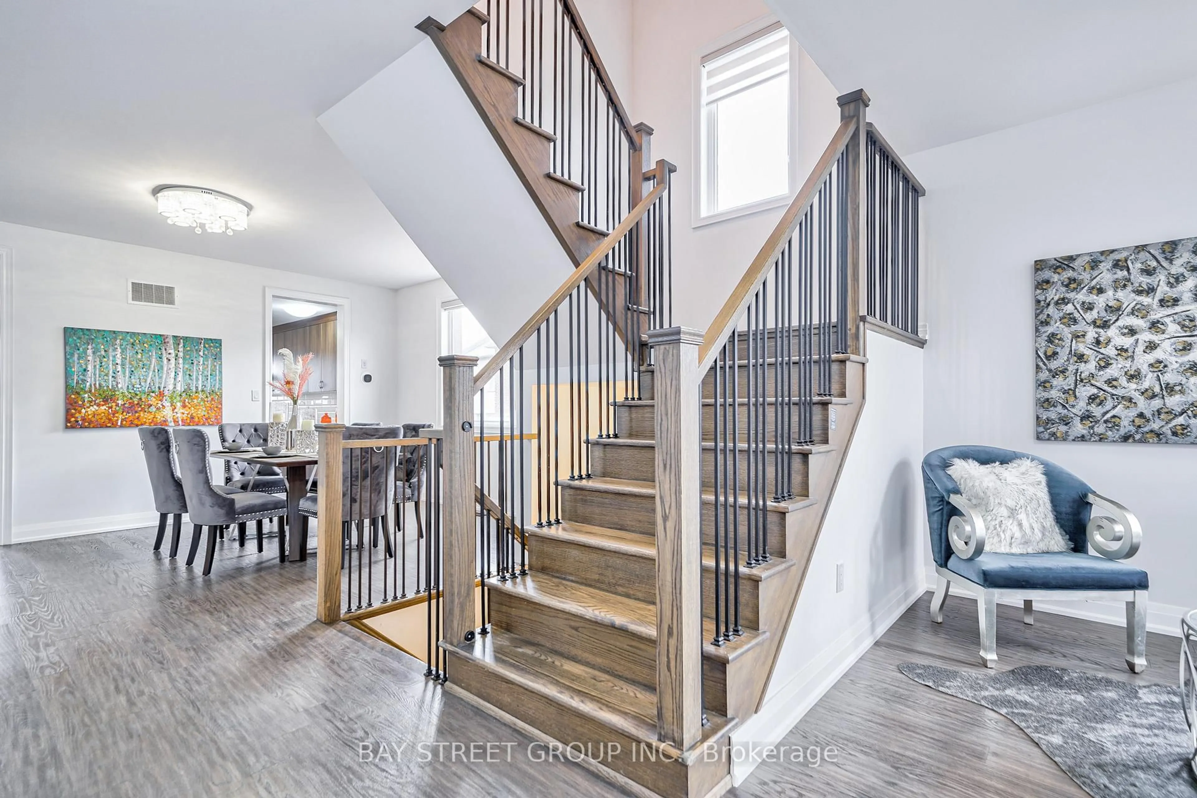 Unknown for 40 Conklin Cres, Aurora Ontario L4G 0Z2