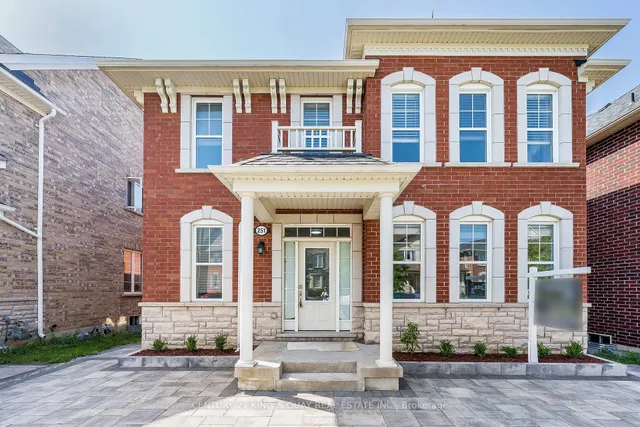 251 Cornell Park Ave, Markham 2