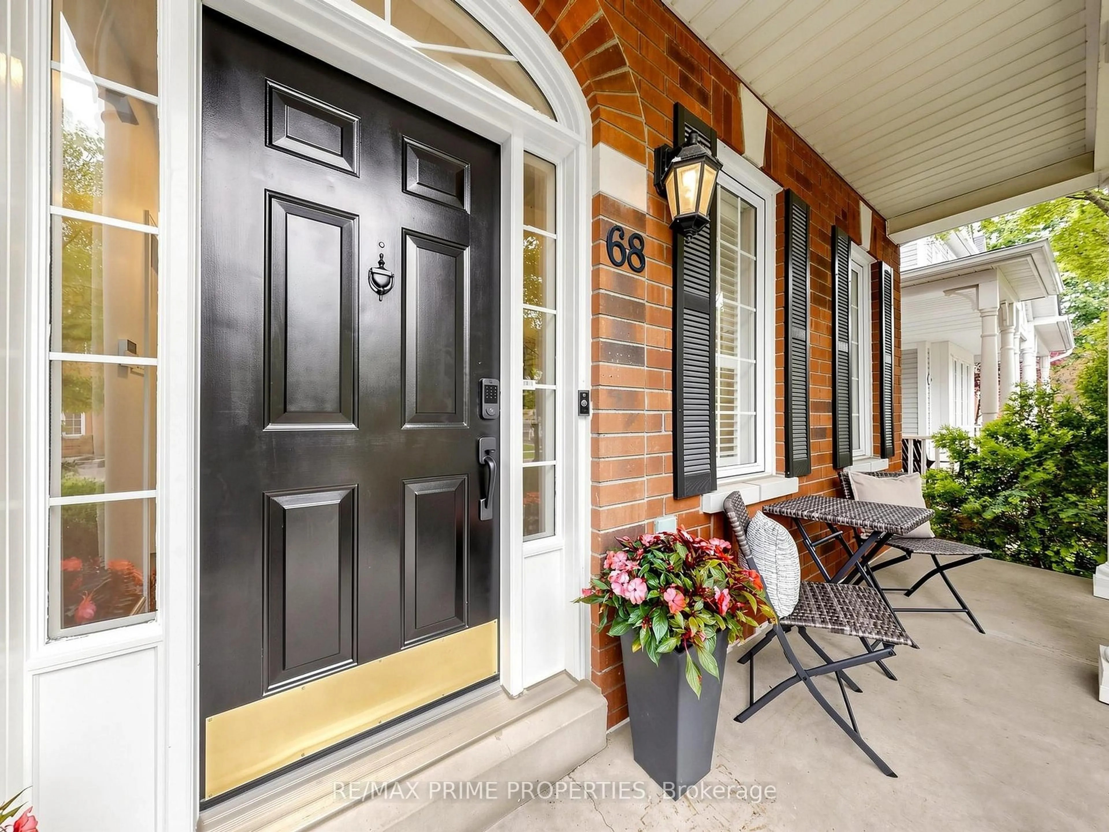 Indoor entryway for 68 The Meadows Ave, Markham Ontario L6B 1B6
