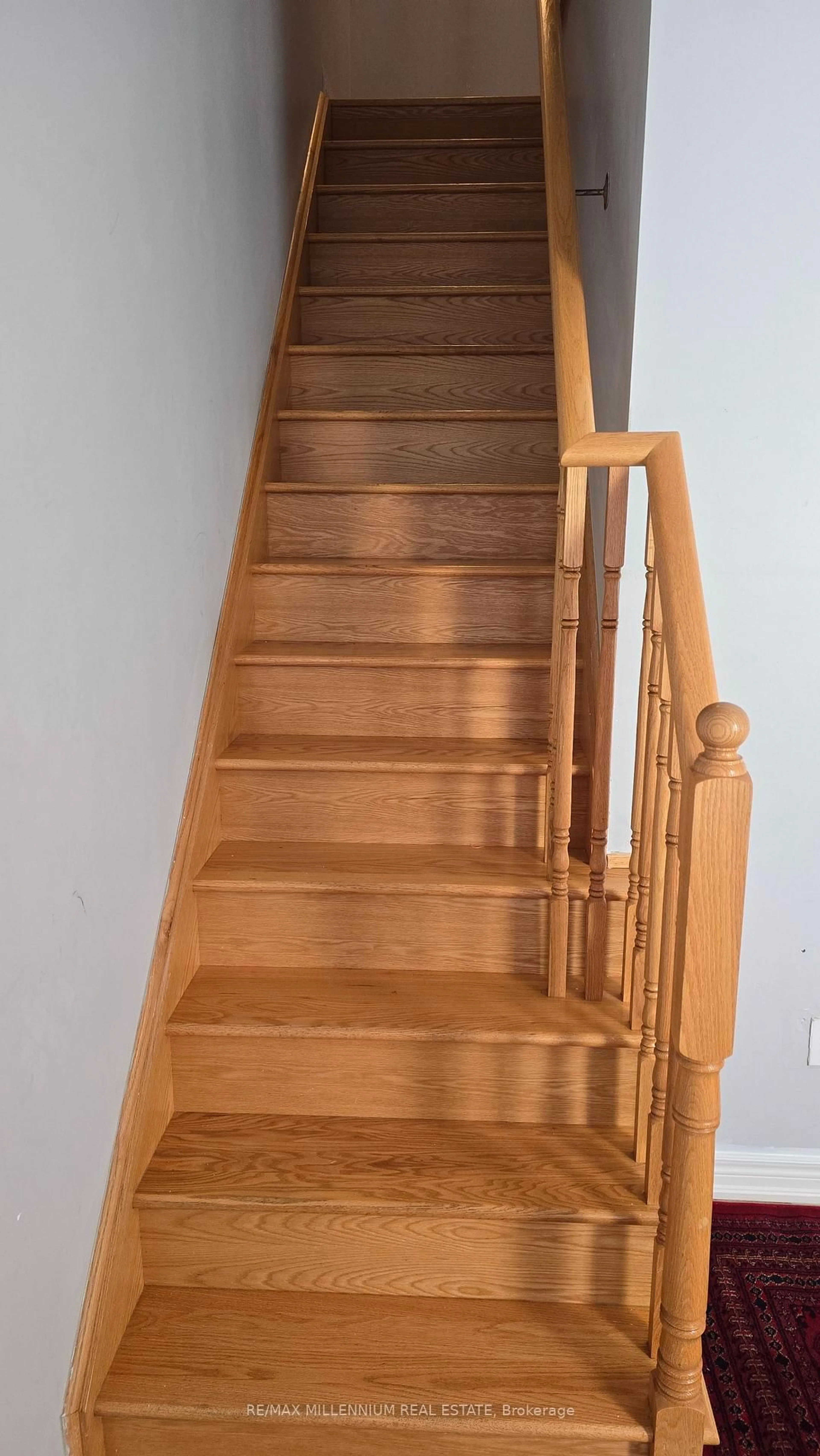 Stairs for 9601 Jane St #9, Vaughan Ontario L6A 4G5