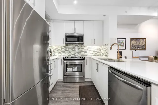 55 Oneida Cres #409, Richmond Hill 5