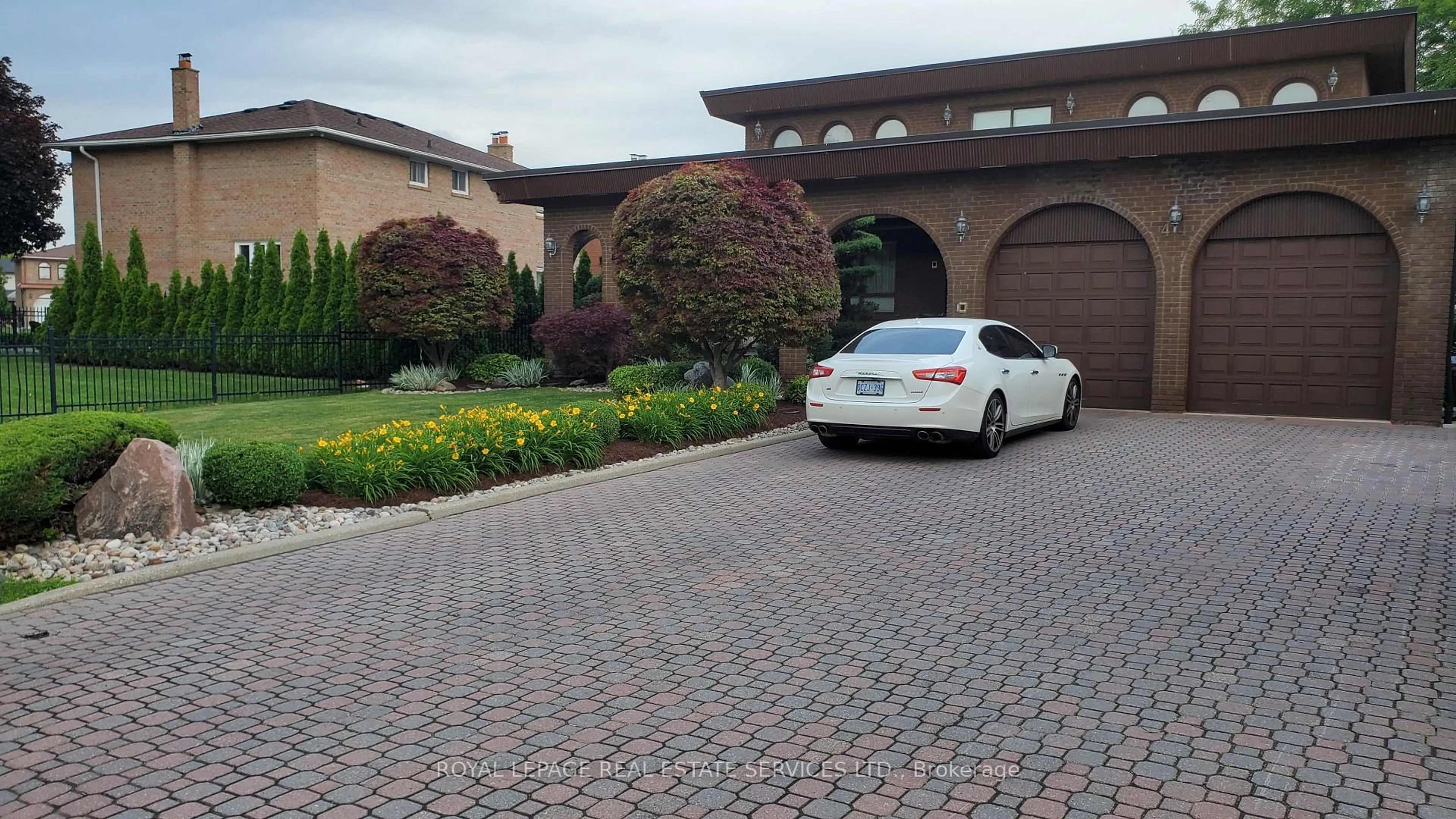 Unknown for 44 Wigwoss Dr, Vaughan Ontario L4L 2P8
