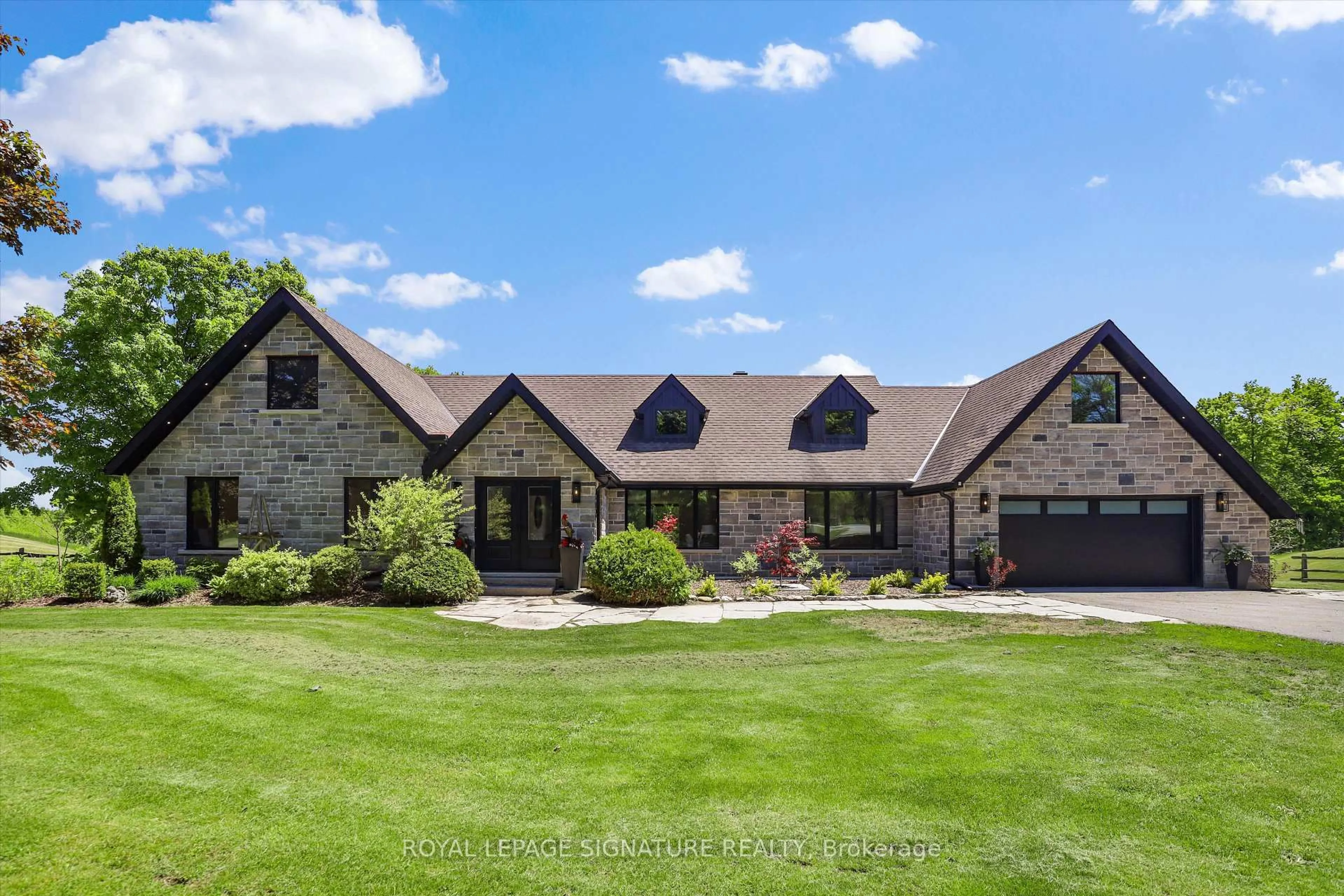 Home with brick exterior material, mountain view for 16455 11th Concession, King Ontario L0G 1T0