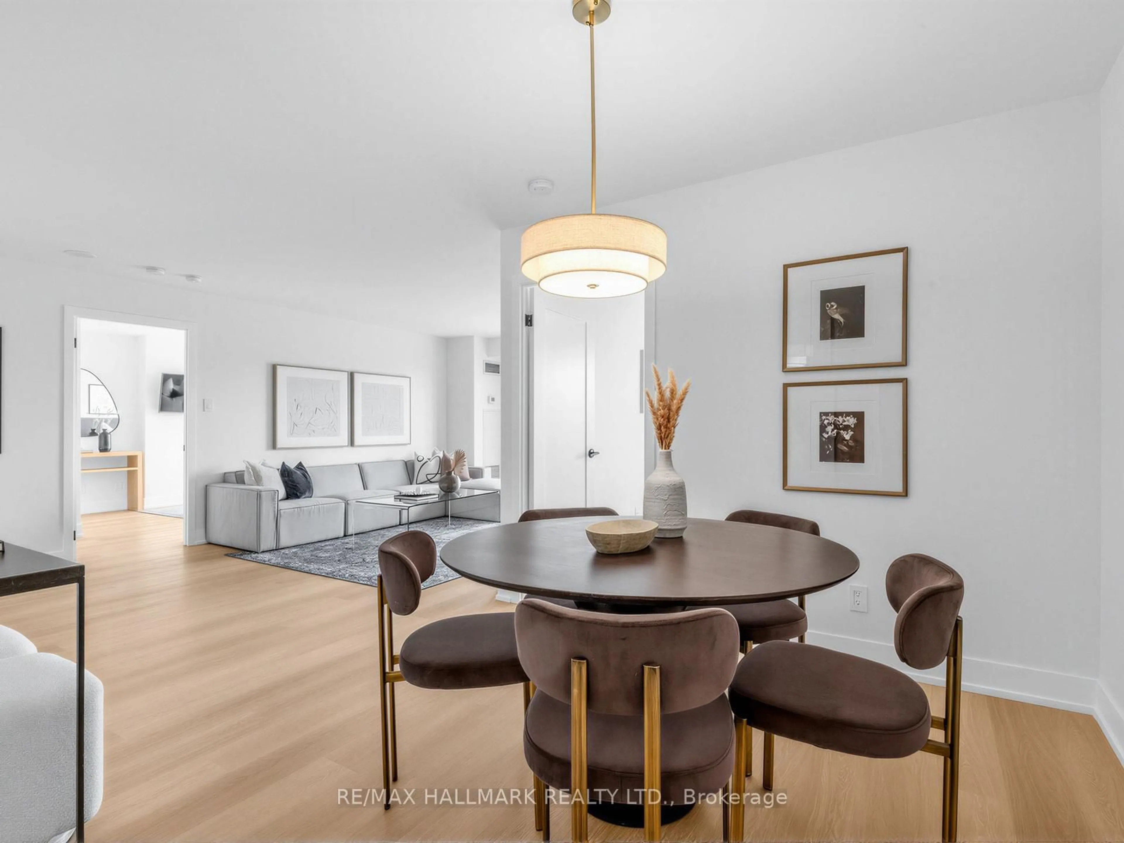 Dining room, wood/laminate floor for 399 South Park Rd #1102, Markham Ontario L3T 7W6
