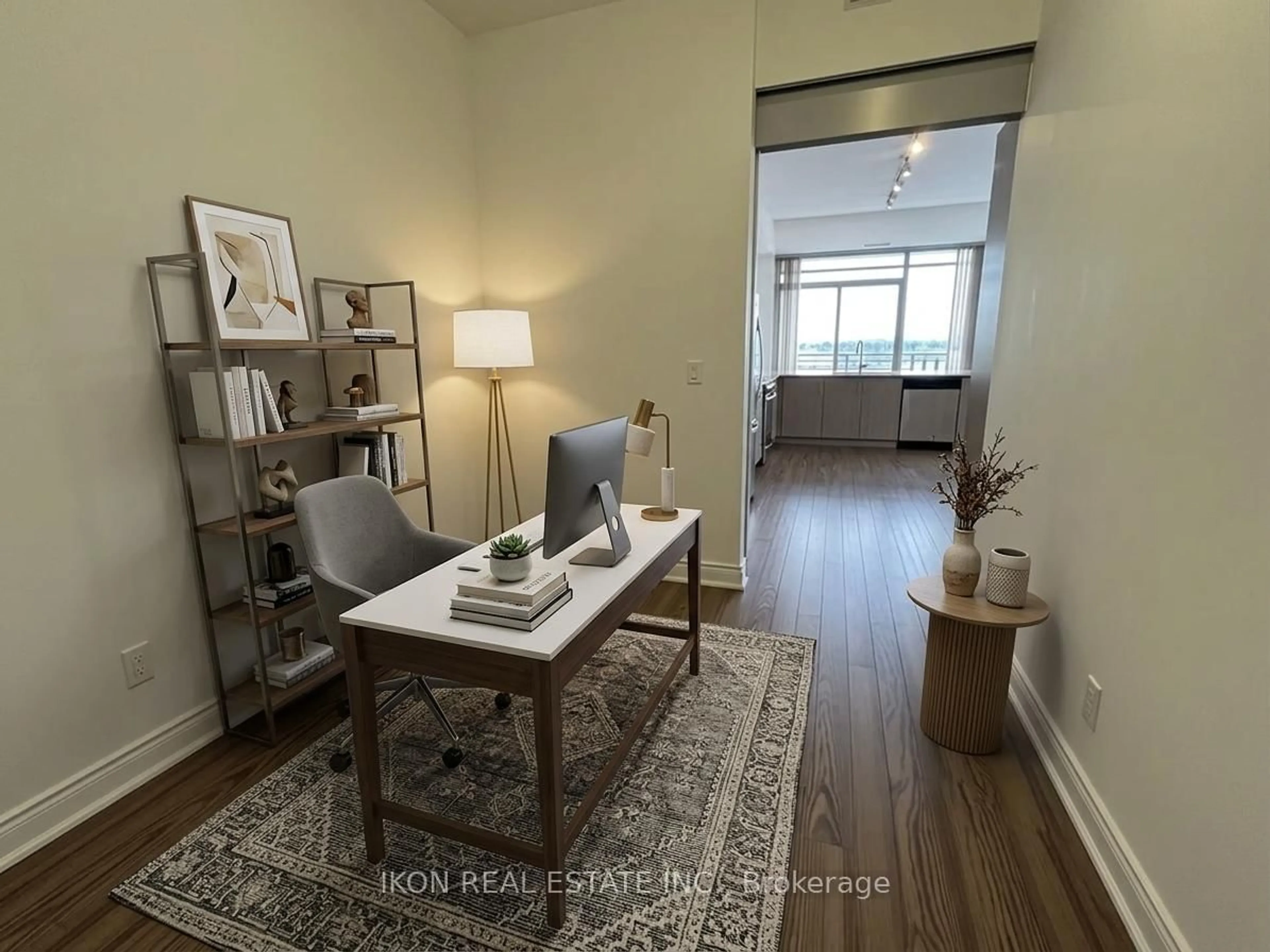 A pic of a room for 89 South Town Centre Blvd #1707, Markham Ontario L6G 0E8