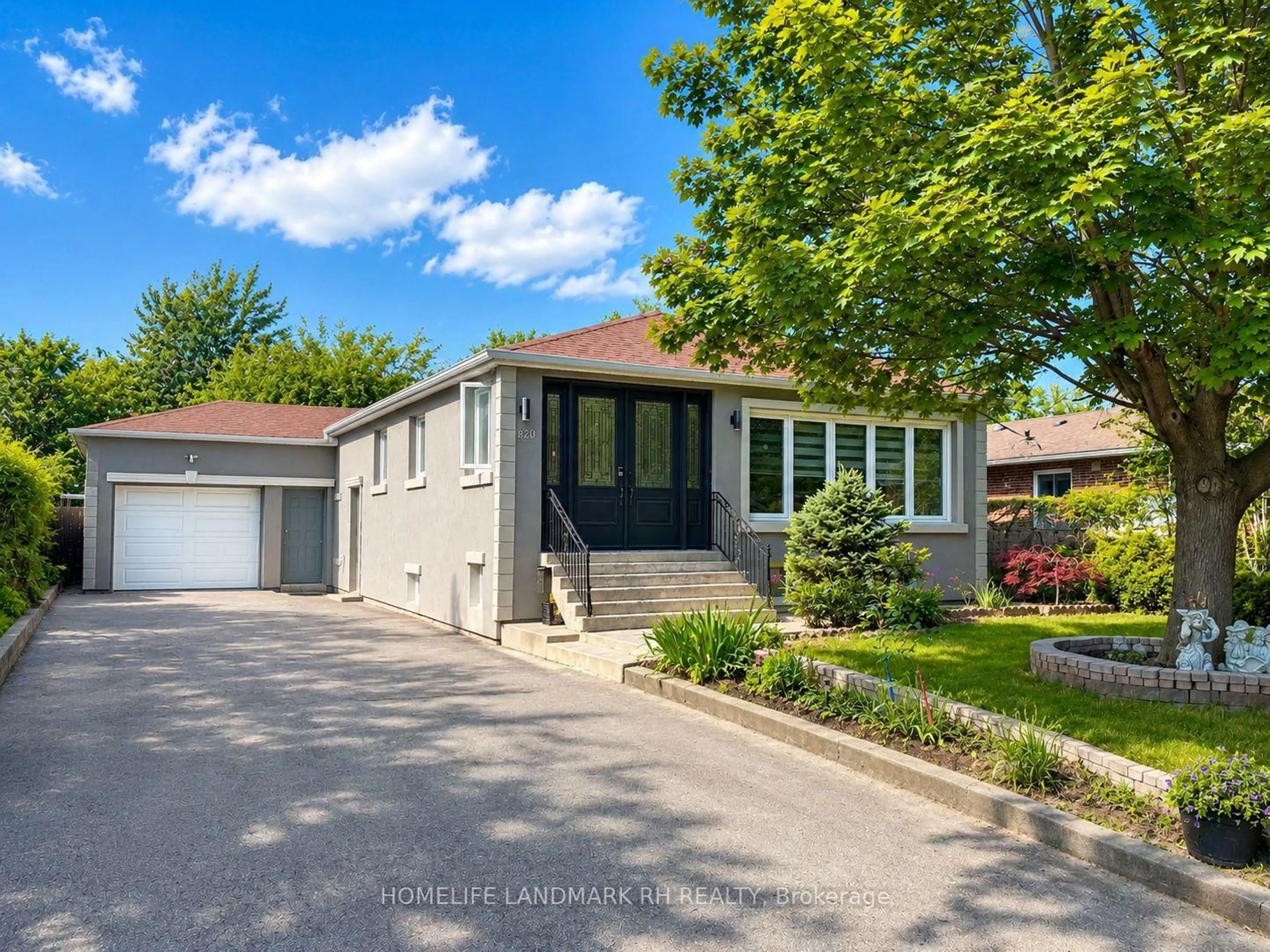 Unknown for 321 Skopit Rd, Richmond Hill Ontario L4C 2Y9