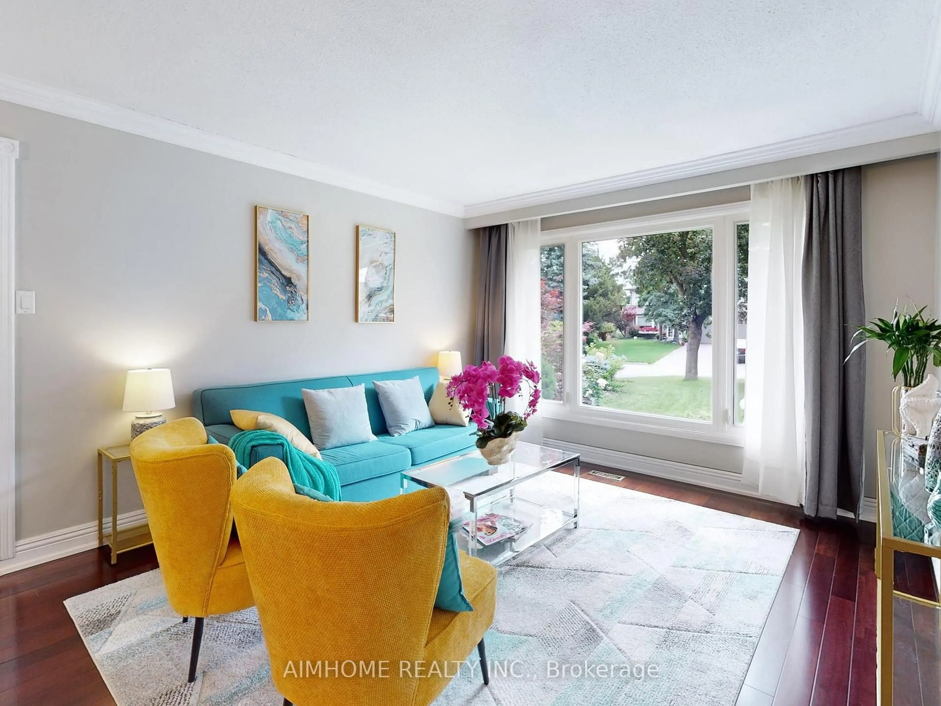 Living room with furniture, unknown for 36 Liebeck Cres, Markham Ontario L3R 1Y5