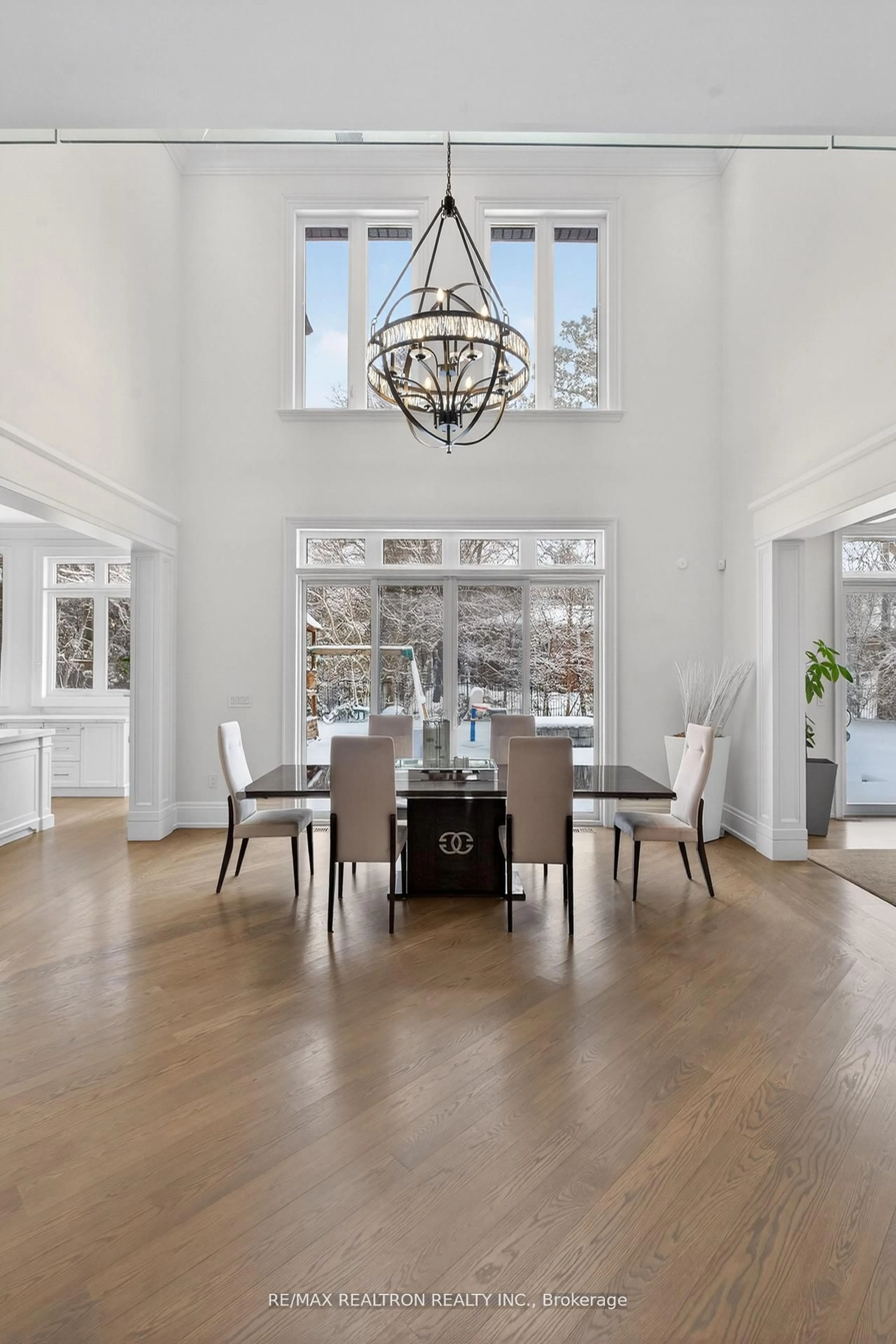 Dining room, unknown for 27 Laureleaf Rd, Markham Ontario L3T 2X4
