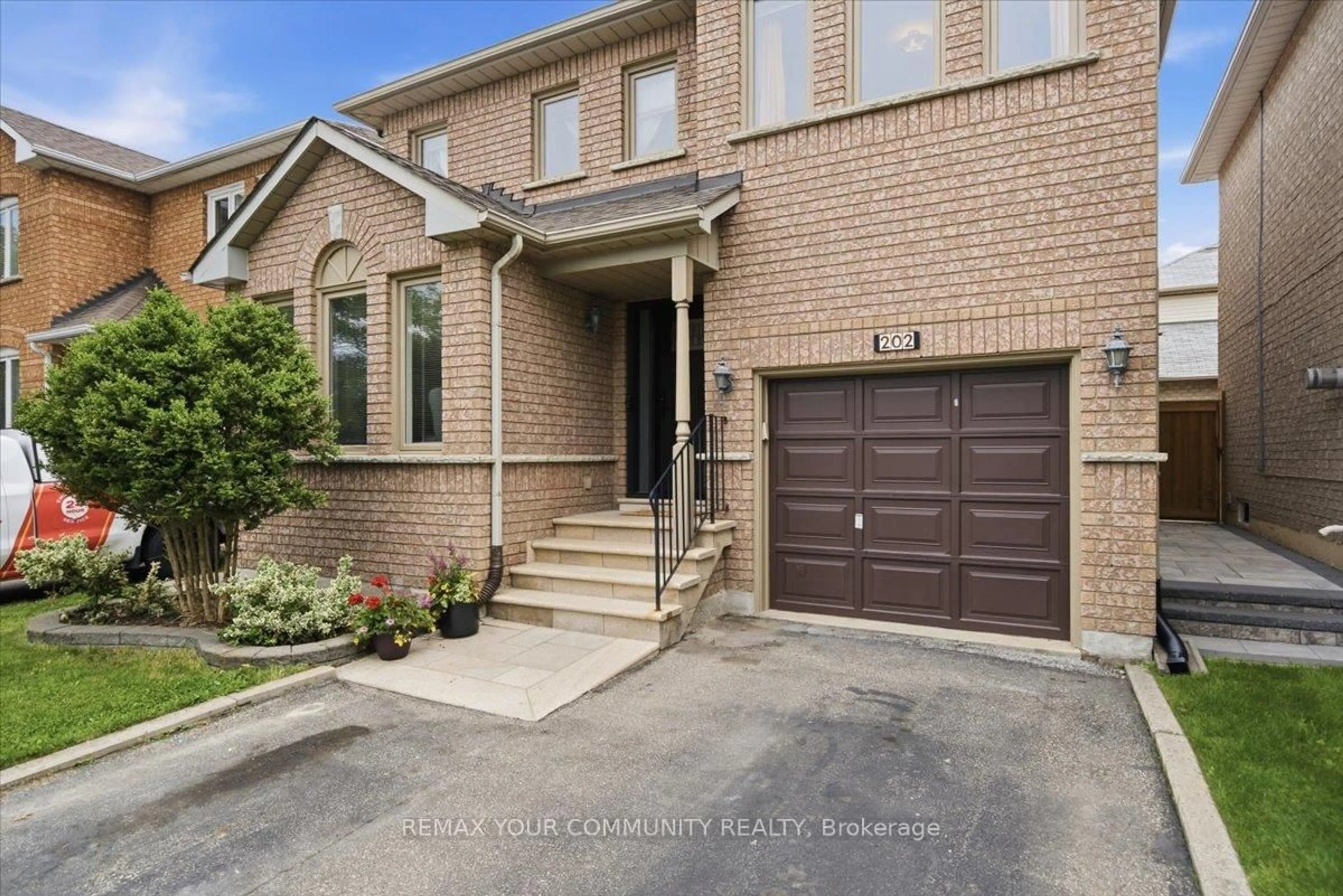 Home with brick exterior material, street for 202 Matthew Dr, Vaughan Ontario L4L 9B1