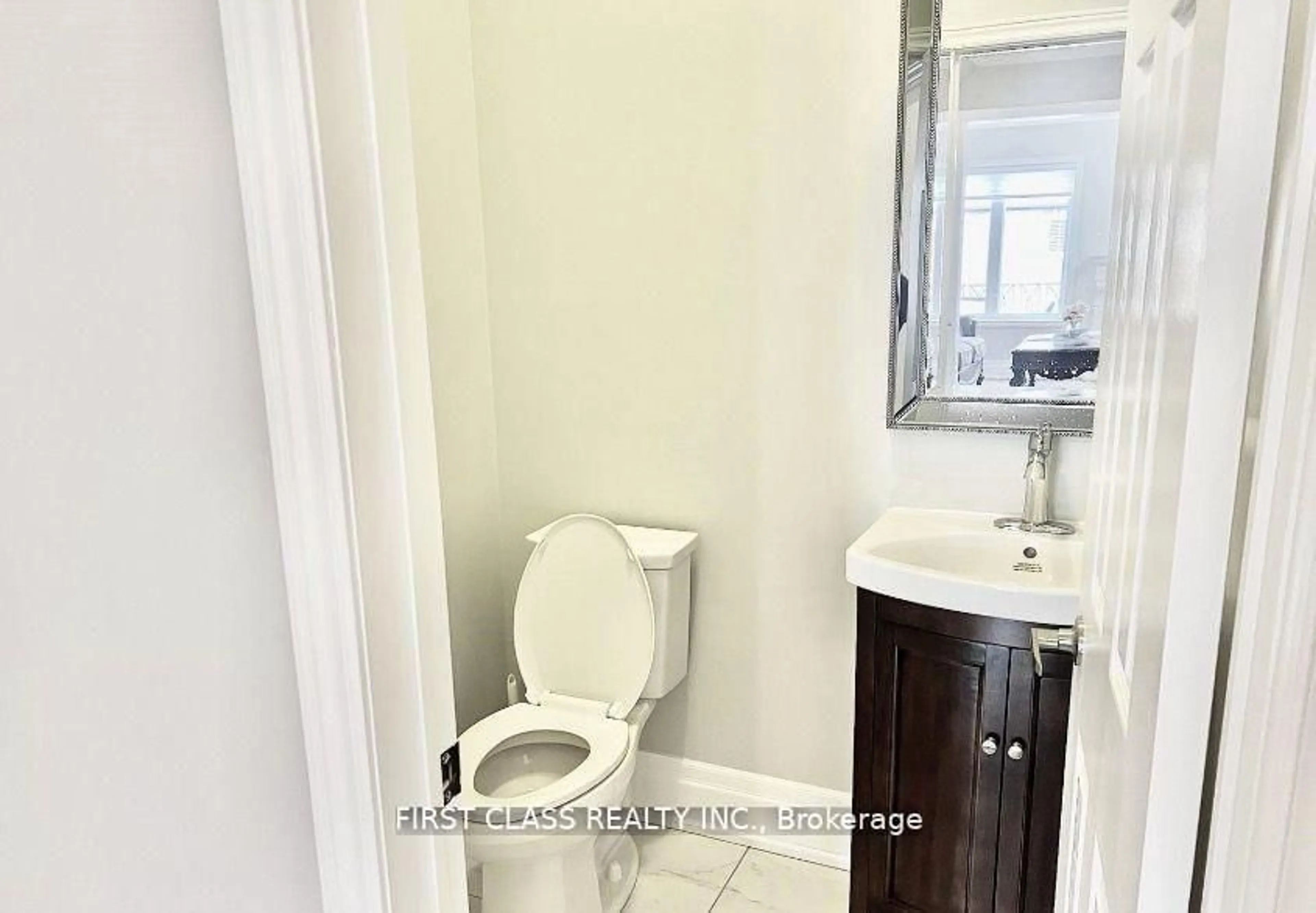 Standard bathroom, unknown for 9 Wiley Ave, Richmond Hill Ontario L4S 0C6
