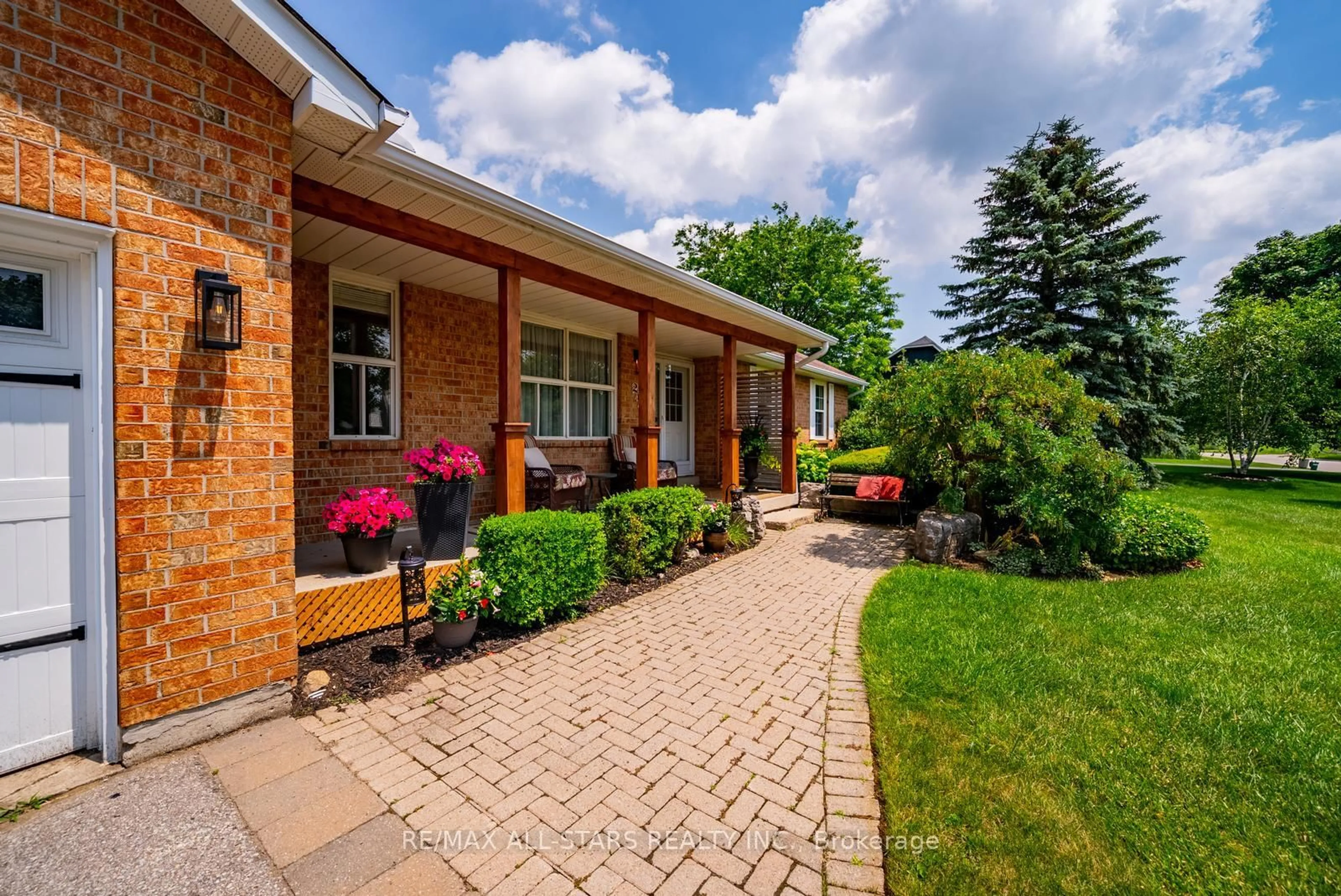 Home with brick exterior material, street for 245 Cam Fella Blvd, Whitchurch-Stouffville Ontario L4A 7J5