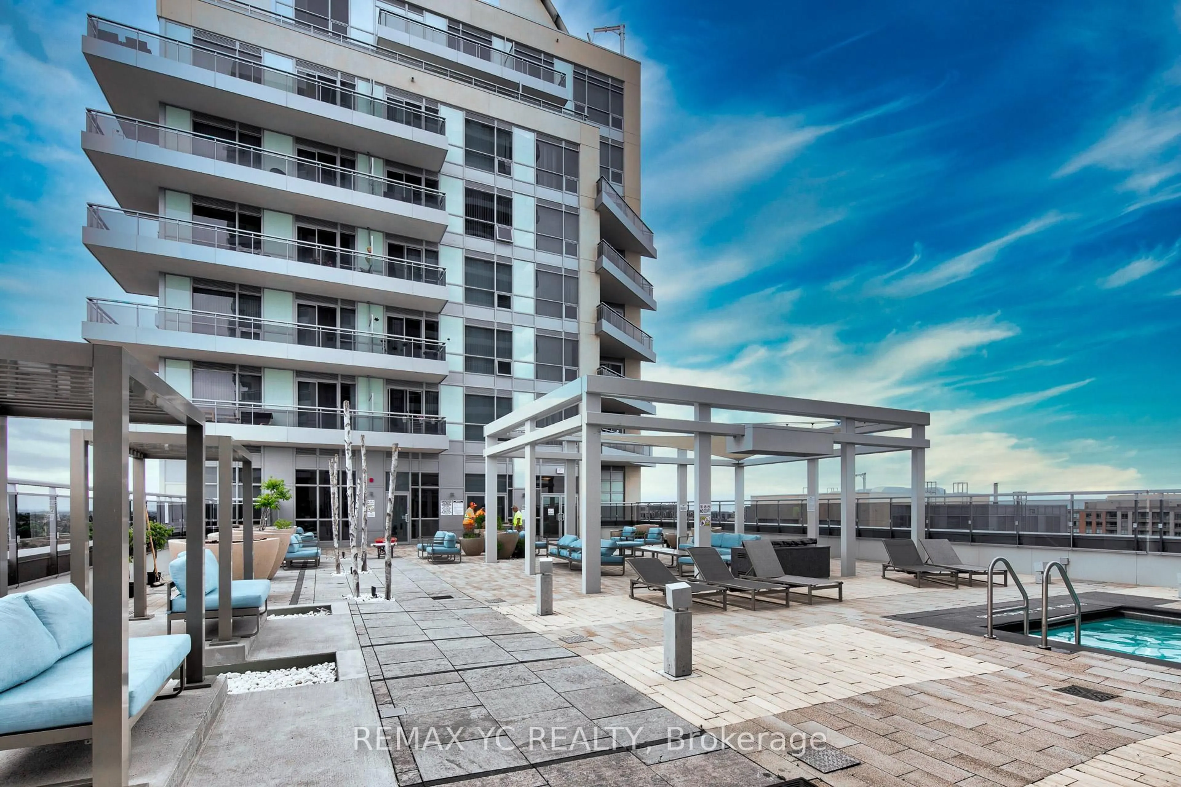 Patio, unknown for 9191 Yonge St #201, Richmond Hill Ontario L4C 1E2