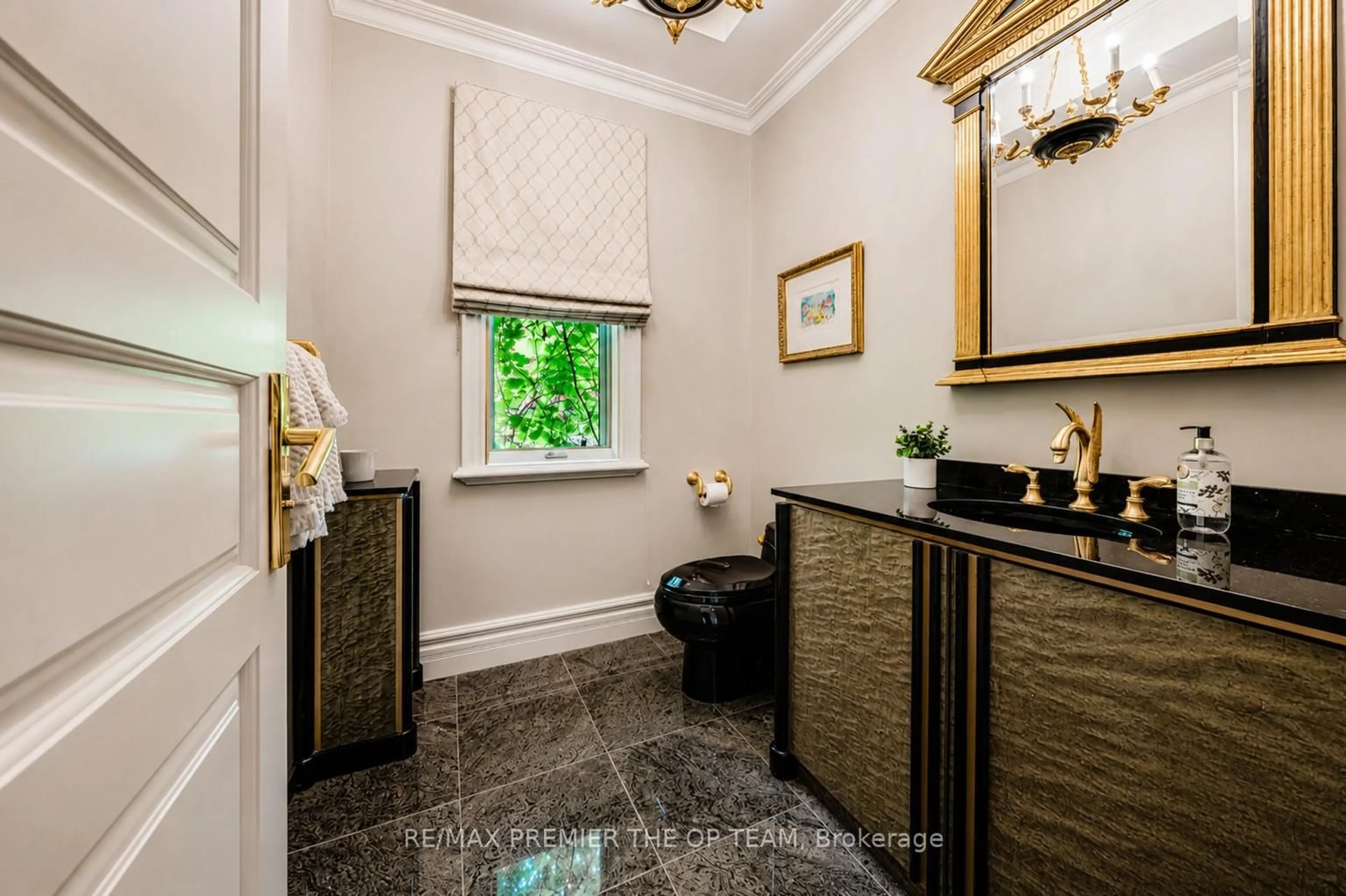 Contemporary bathroom, ceramic/tile floor for 43 Cowan Dr, Vaughan Ontario L4L 7H4