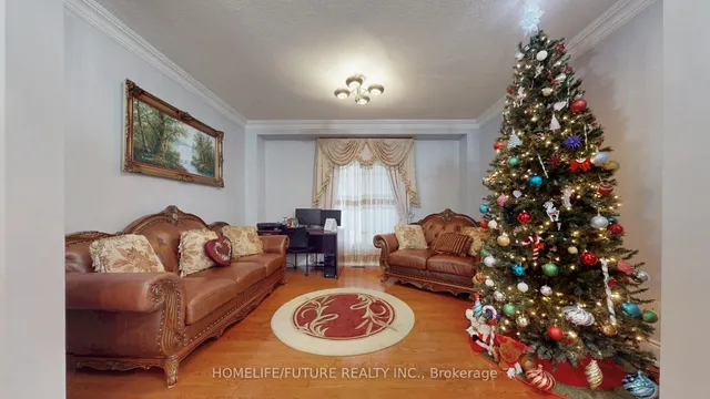 416 Elson St, Markham 5