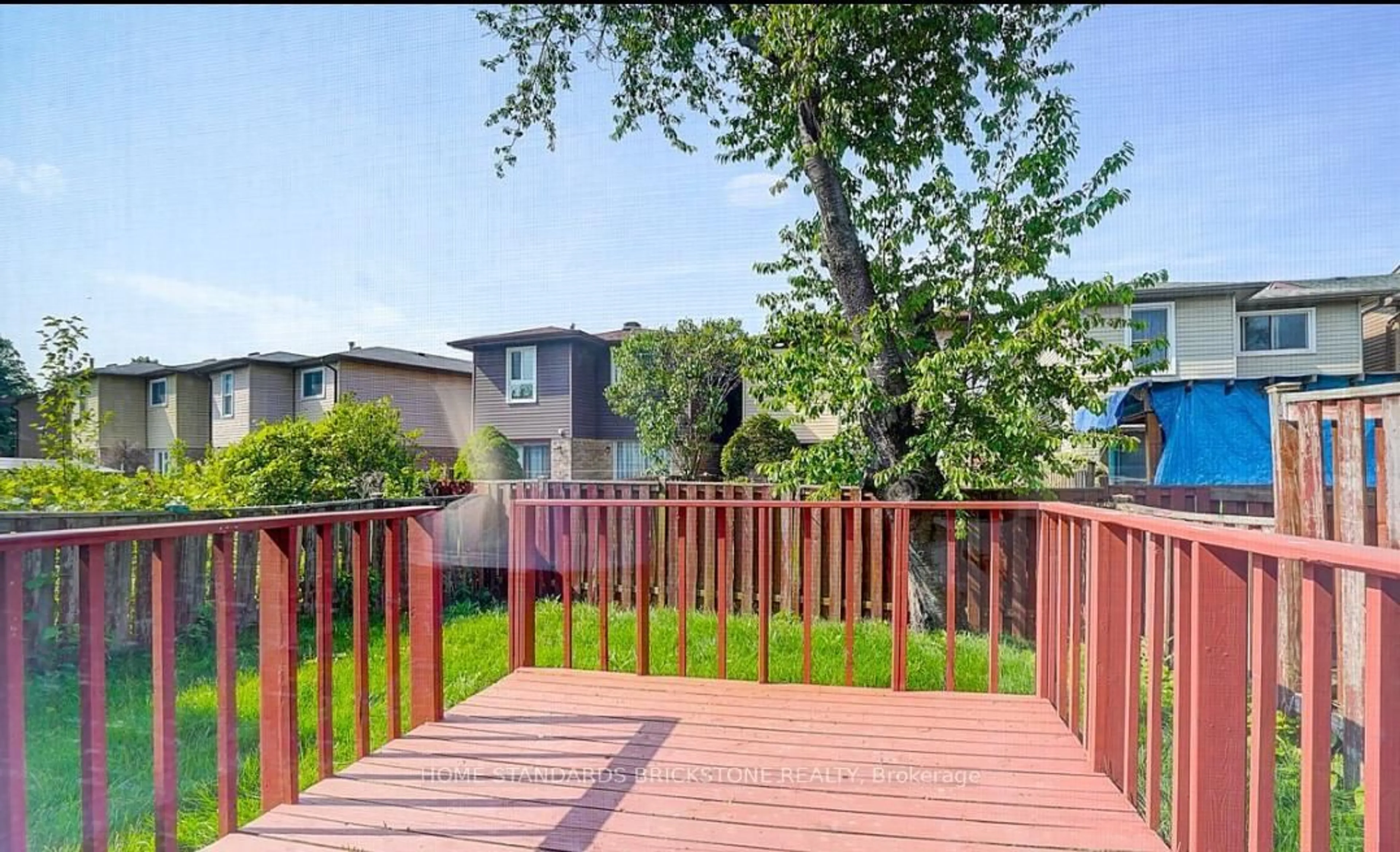 Patio, unknown for 24 Barrington Cres, Markham Ontario L3R 3H3