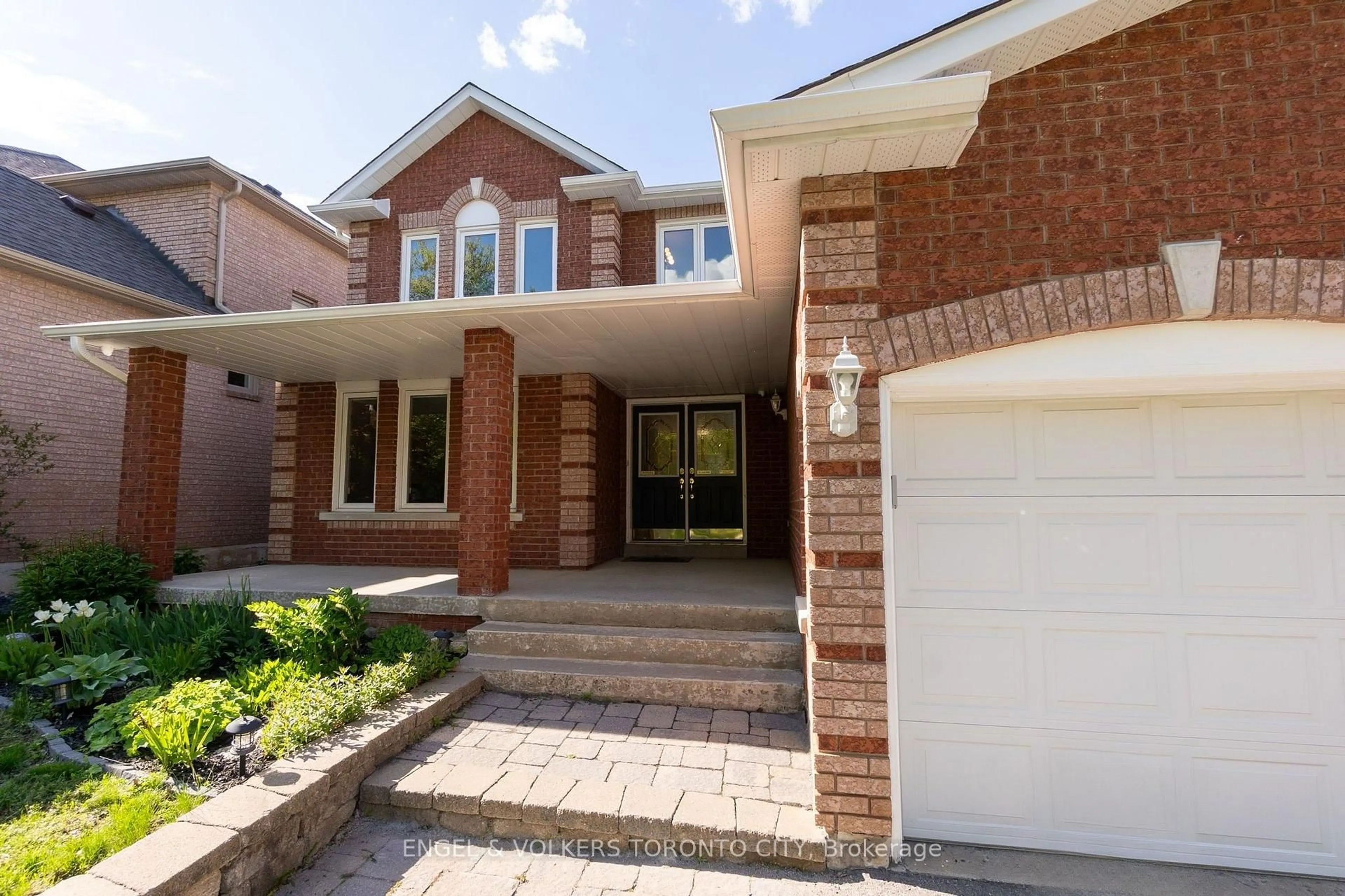 Home with brick exterior material, street for 24 Timber Valley Ave, Richmond Hill Ontario L4E 3S6