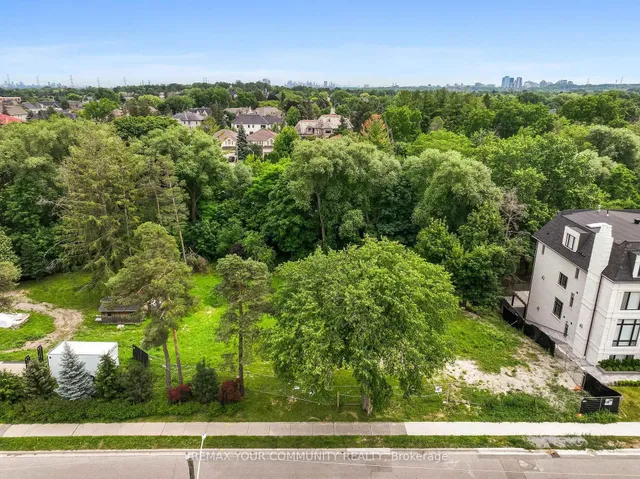 7 Birch Ave, Richmond Hill 5