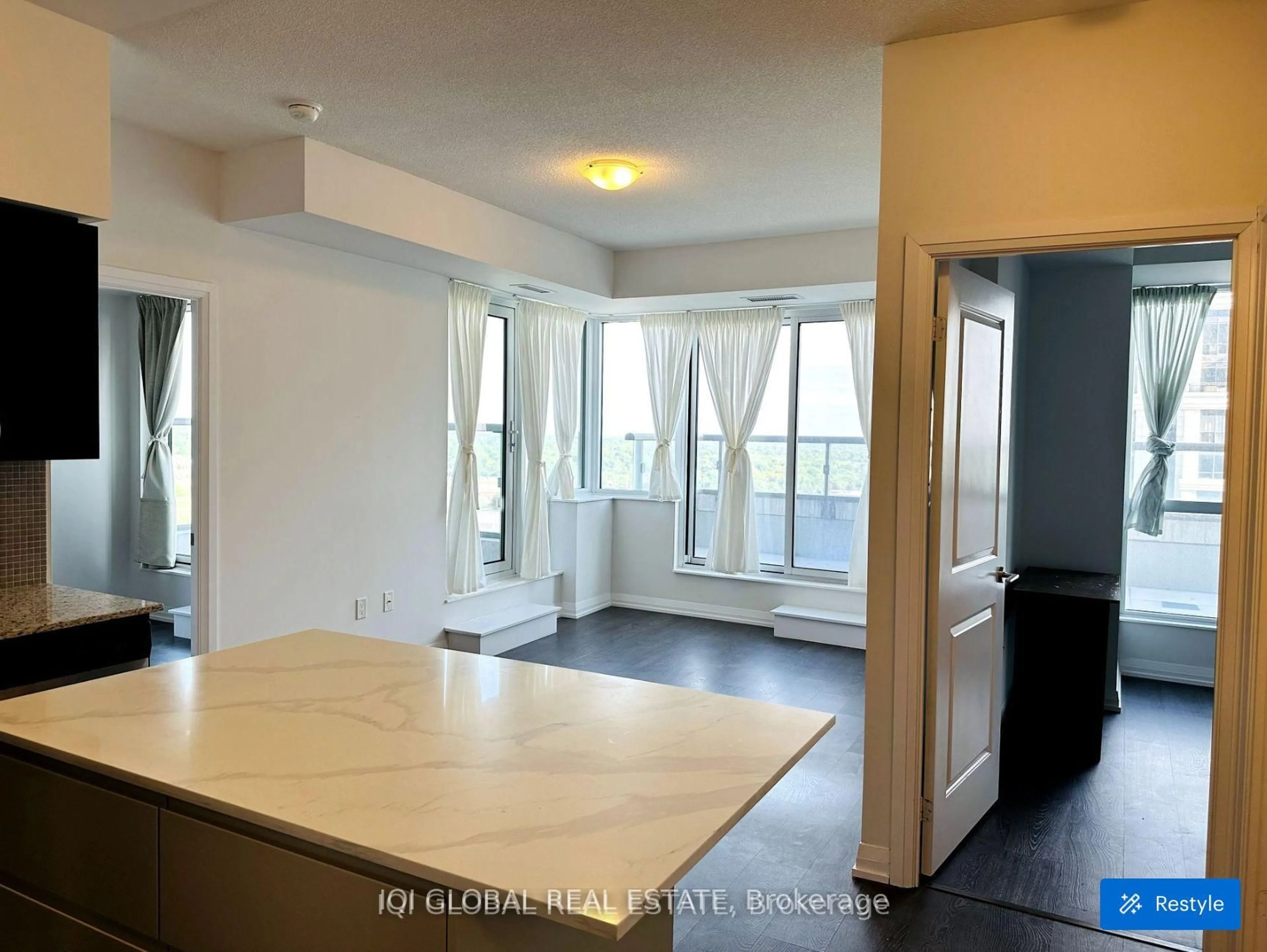 A pic of a room for 9560 Markham Rd #1808, Markham Ontario L6E 0T9