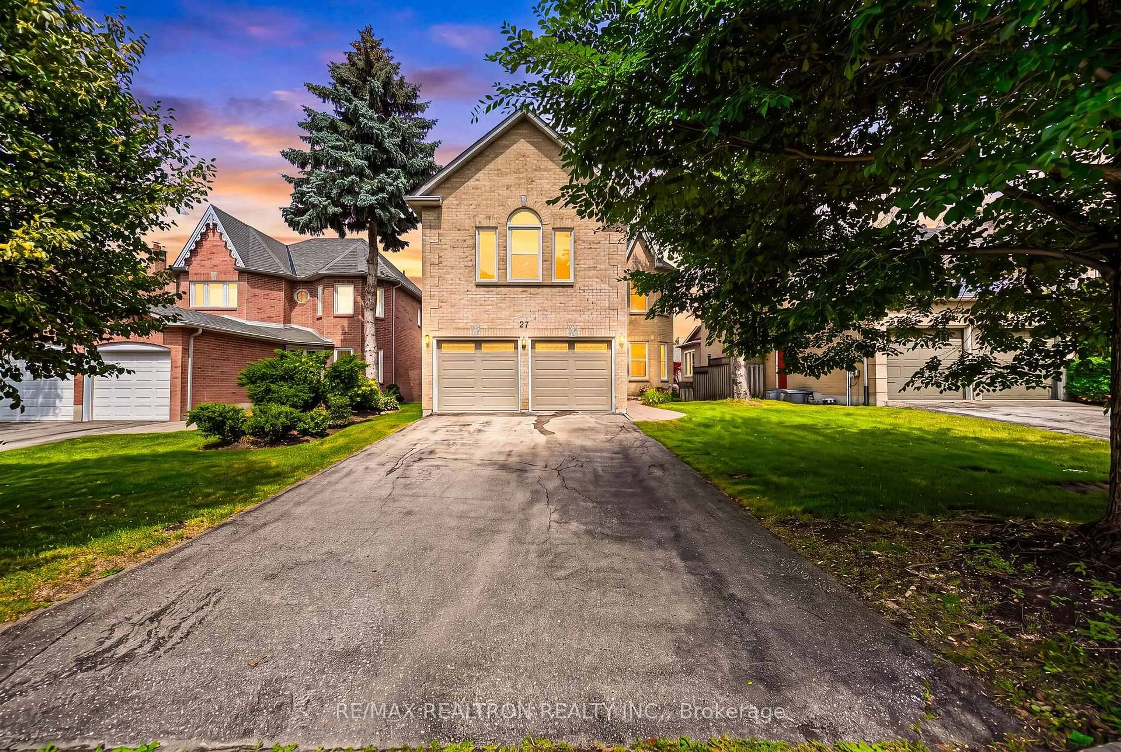 Home with brick exterior material, street for 27 Captain Francis Dr, Markham Ontario L3R 9C8