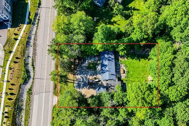 12827 Leslie St, Richmond Hill 3