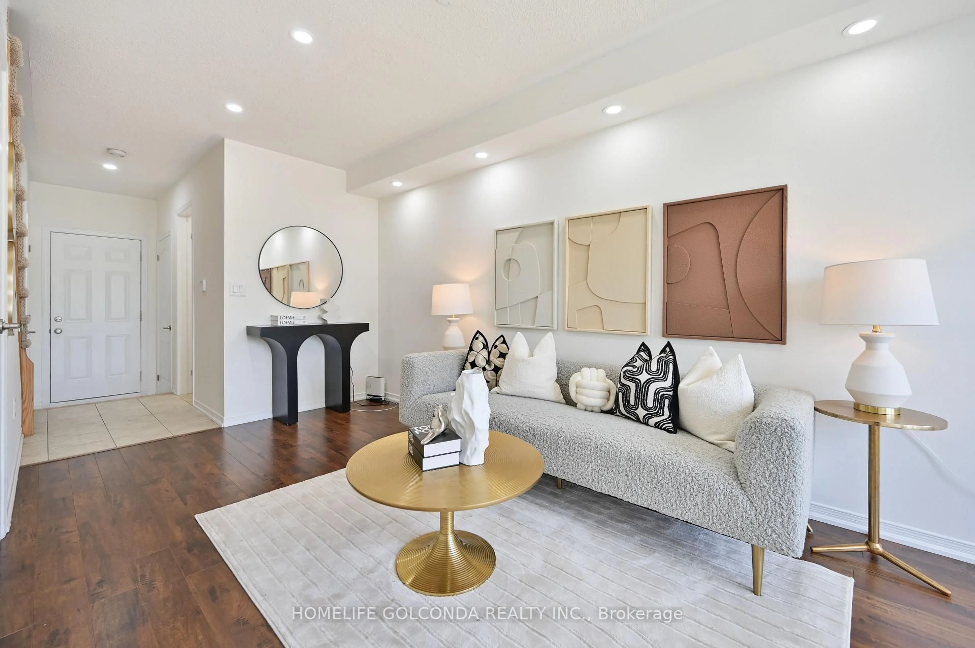Living room with furniture, unknown for 5277 Major Mackenzie Dr, Markham Ontario L6C 0N3