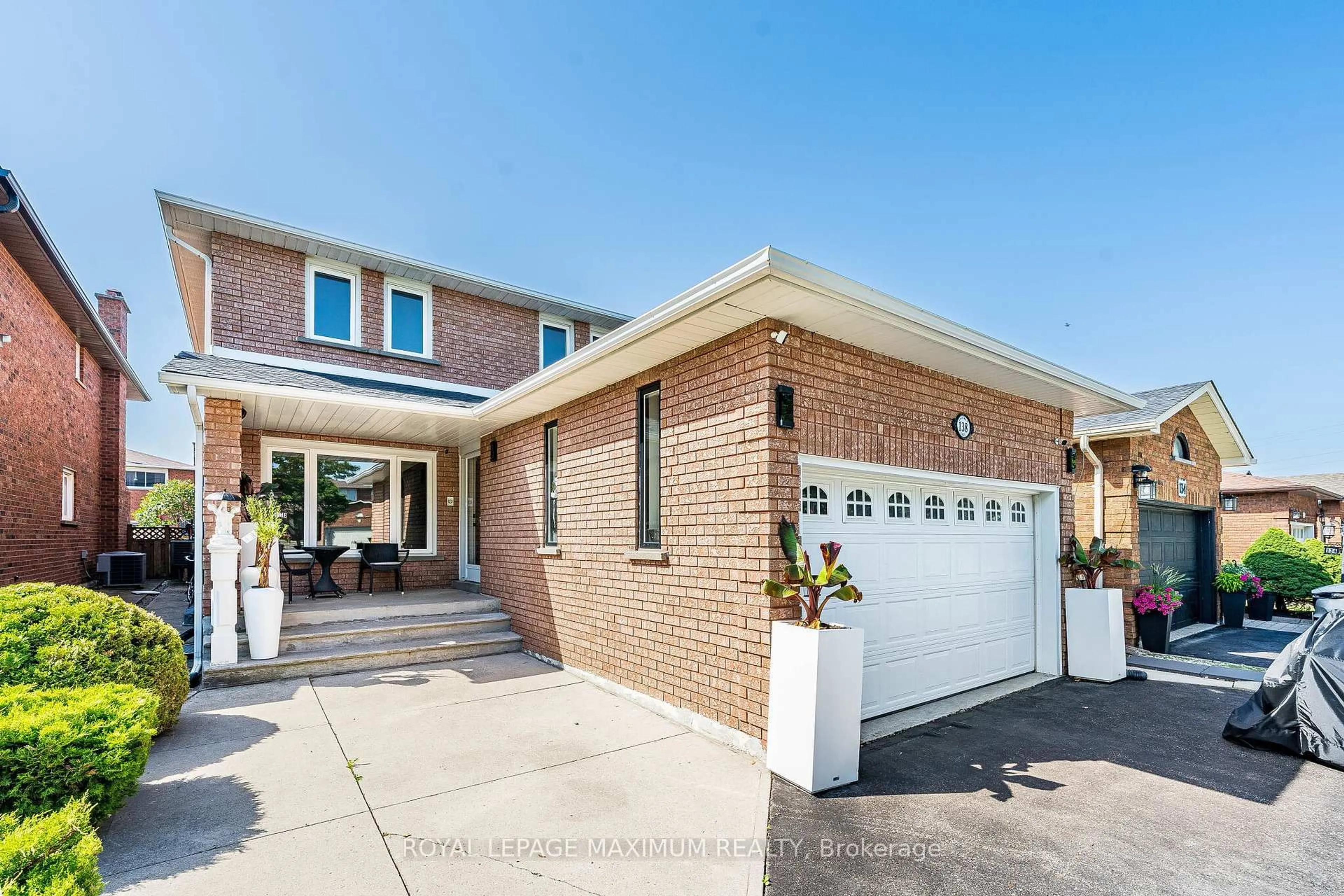 Home with brick exterior material, street for 138 Jackman Cres, Vaughan Ontario L4L 6P1