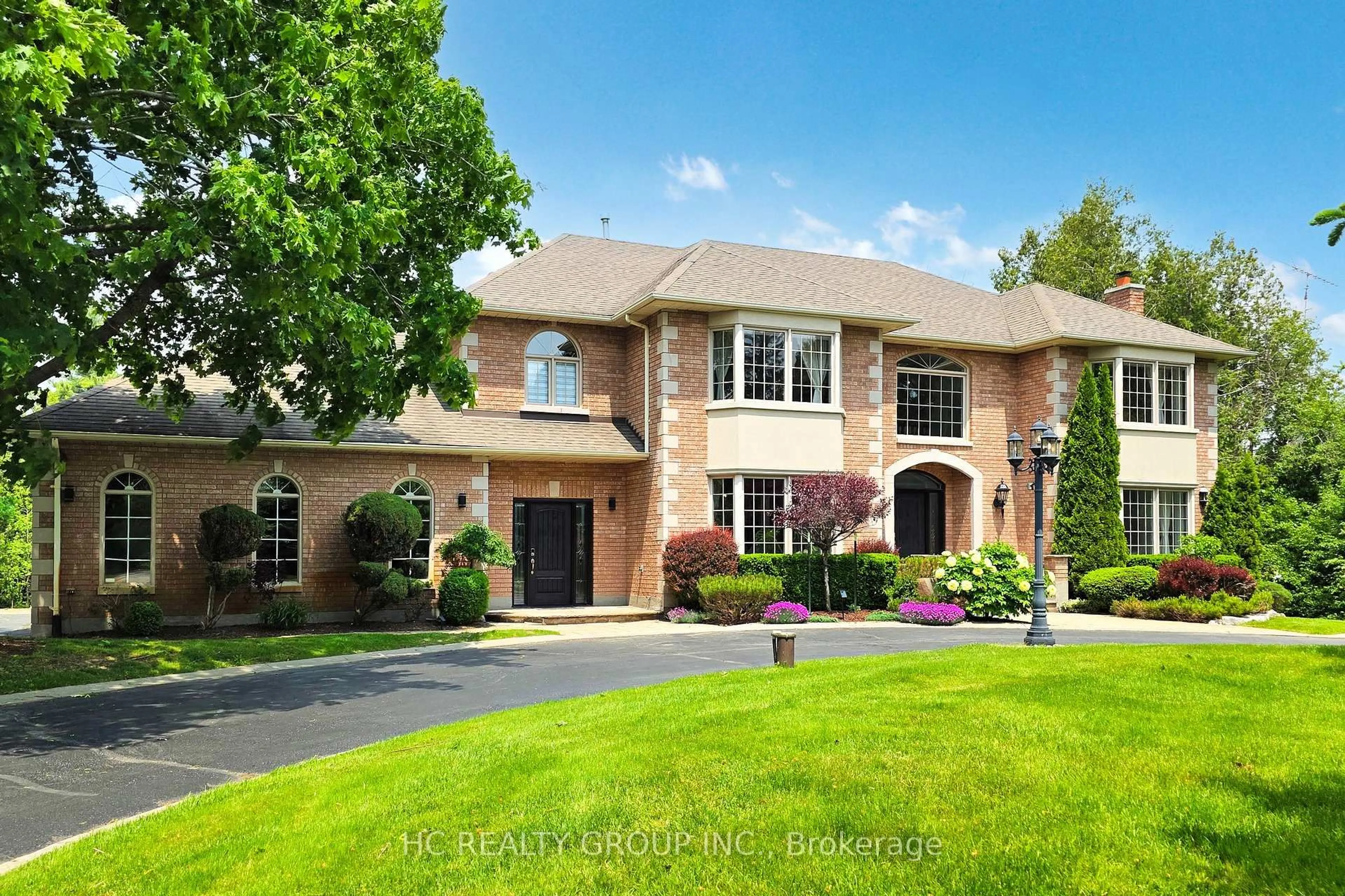 Home with brick exterior material, street for 61 SHERRICK Dr, Whitchurch-Stouffville Ontario L4A 2E9