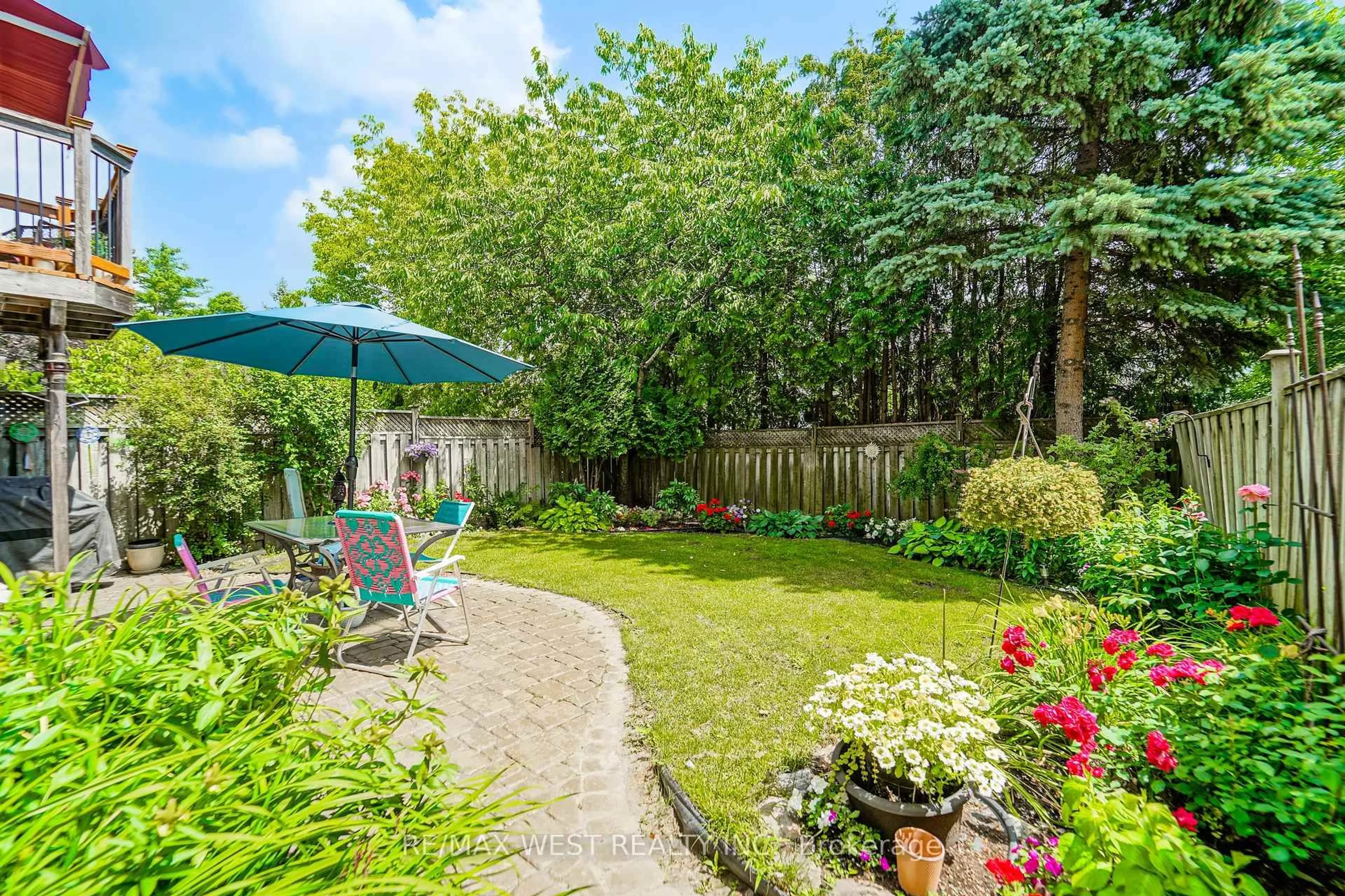 Patio, unknown for 95 James Scott Rd, Markham Ontario L3P 7X7