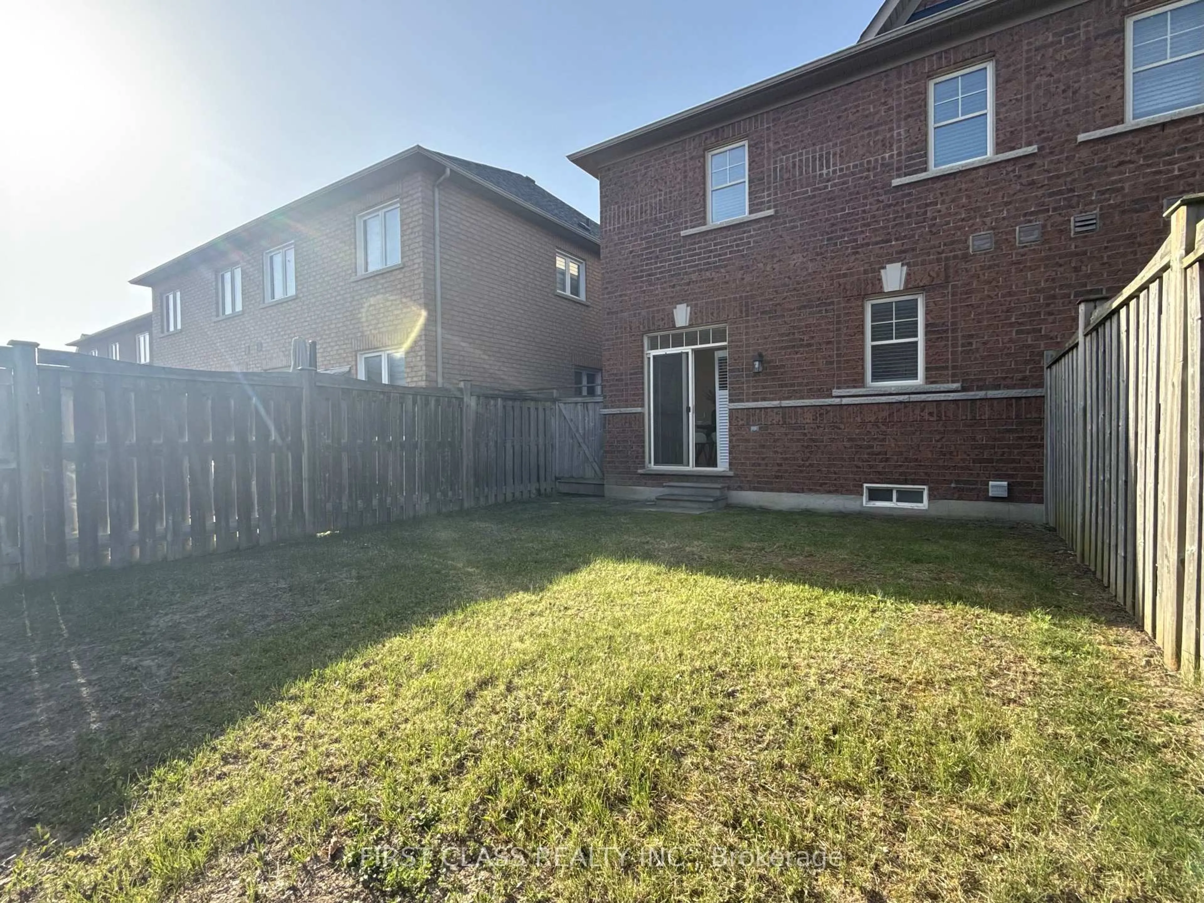 Unknown for 36 Princess Diana Dr, Markham Ontario L6C 0G8