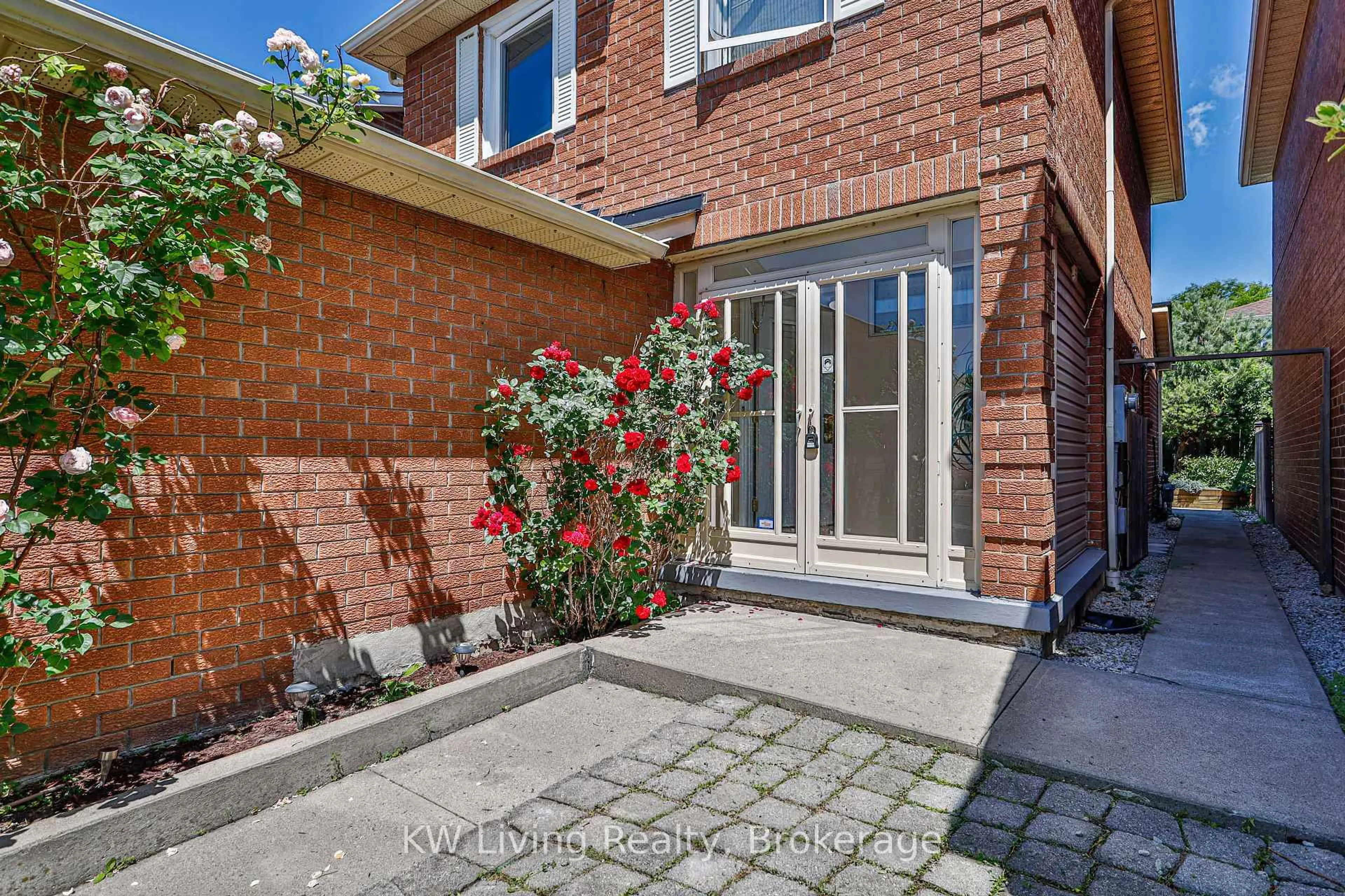 Unknown for 28 Jaimie Rd, Vaughan Ontario L4J 5Z9