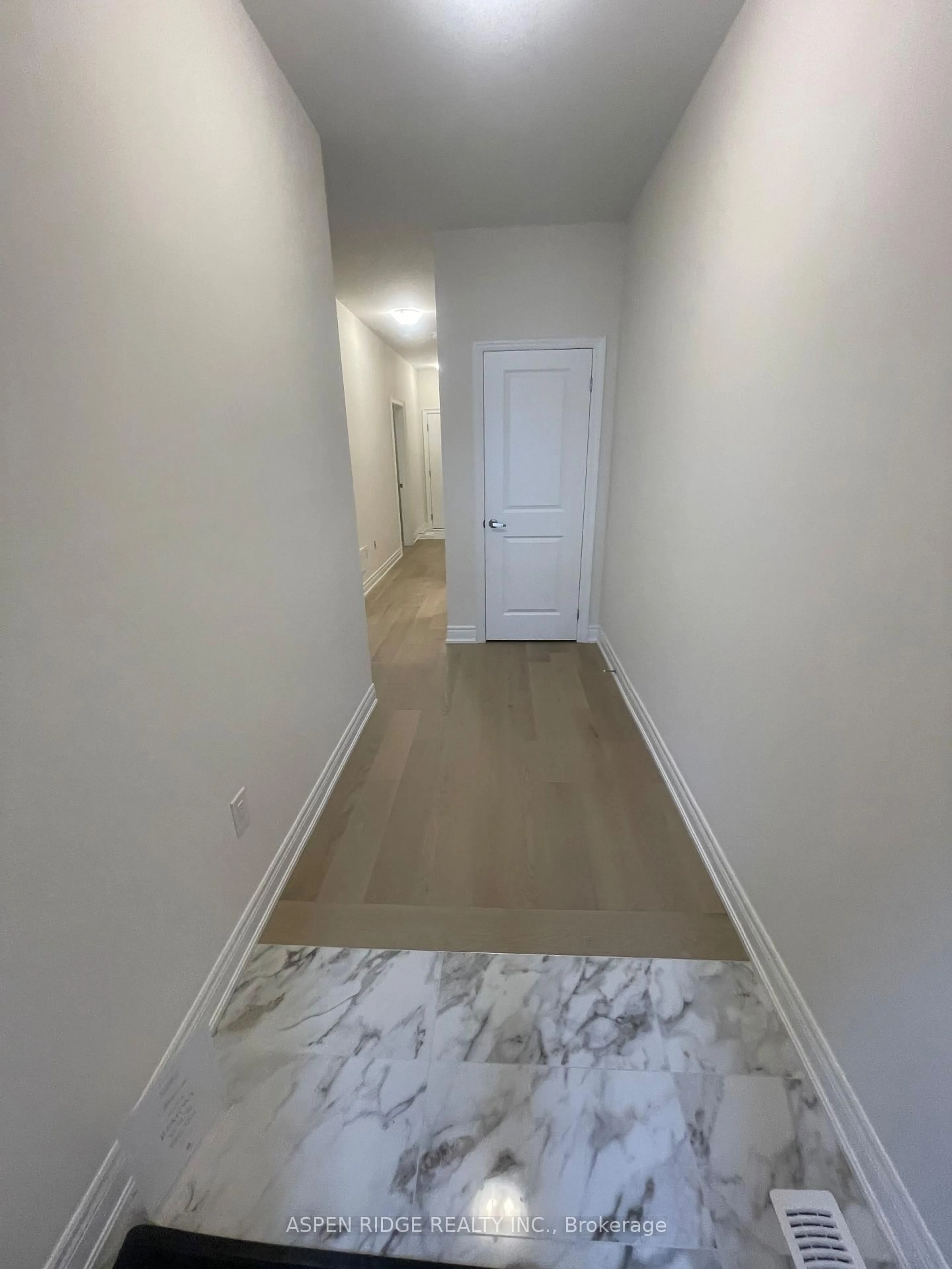 A pic of a room for 537 Vine Cliff Blvd, Markham Ontario L6C 3N3
