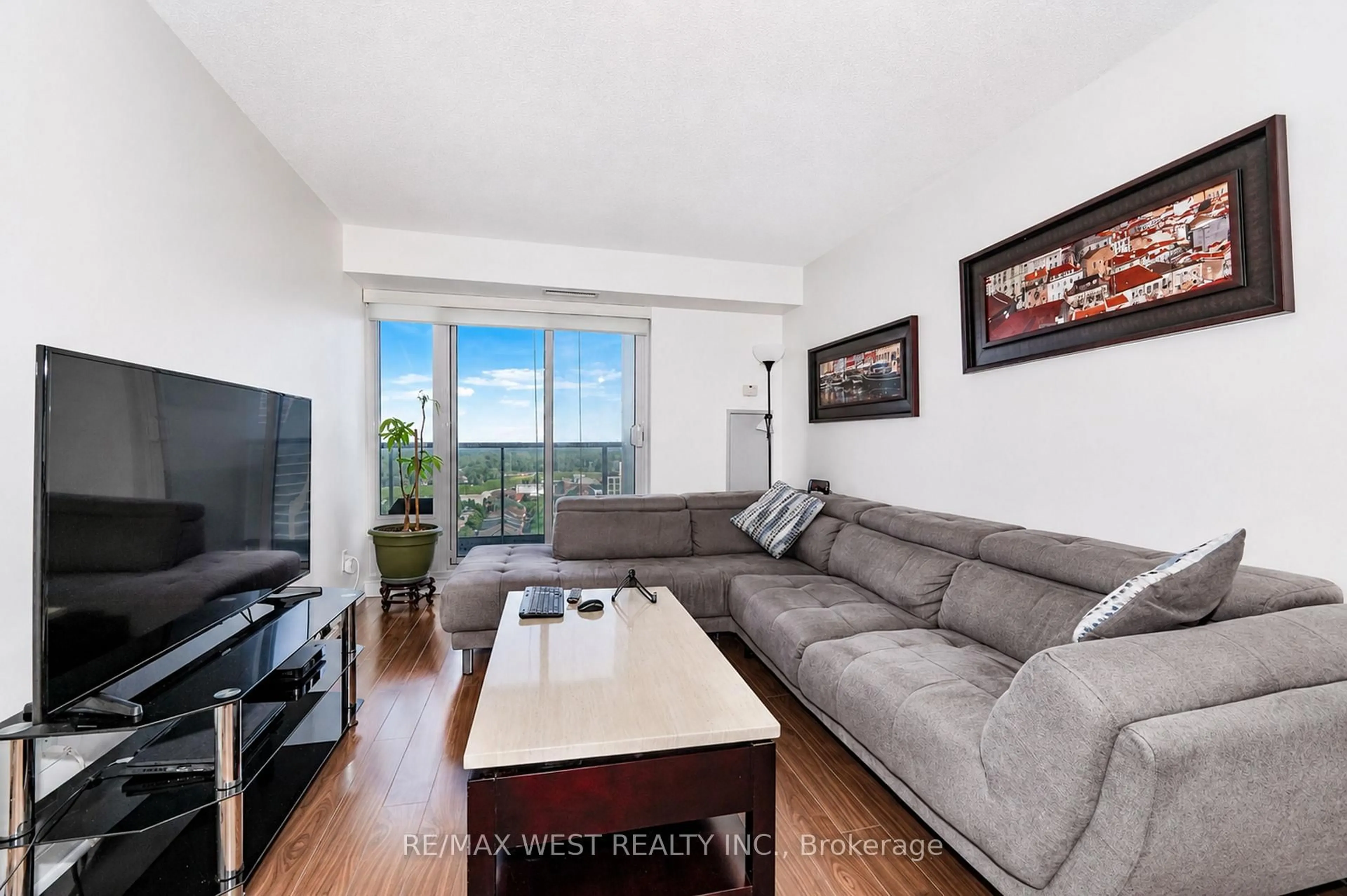 Living room with furniture, wood/laminate floor for 7 North Park Rd #1808, Vaughan Ontario L4J 0C9