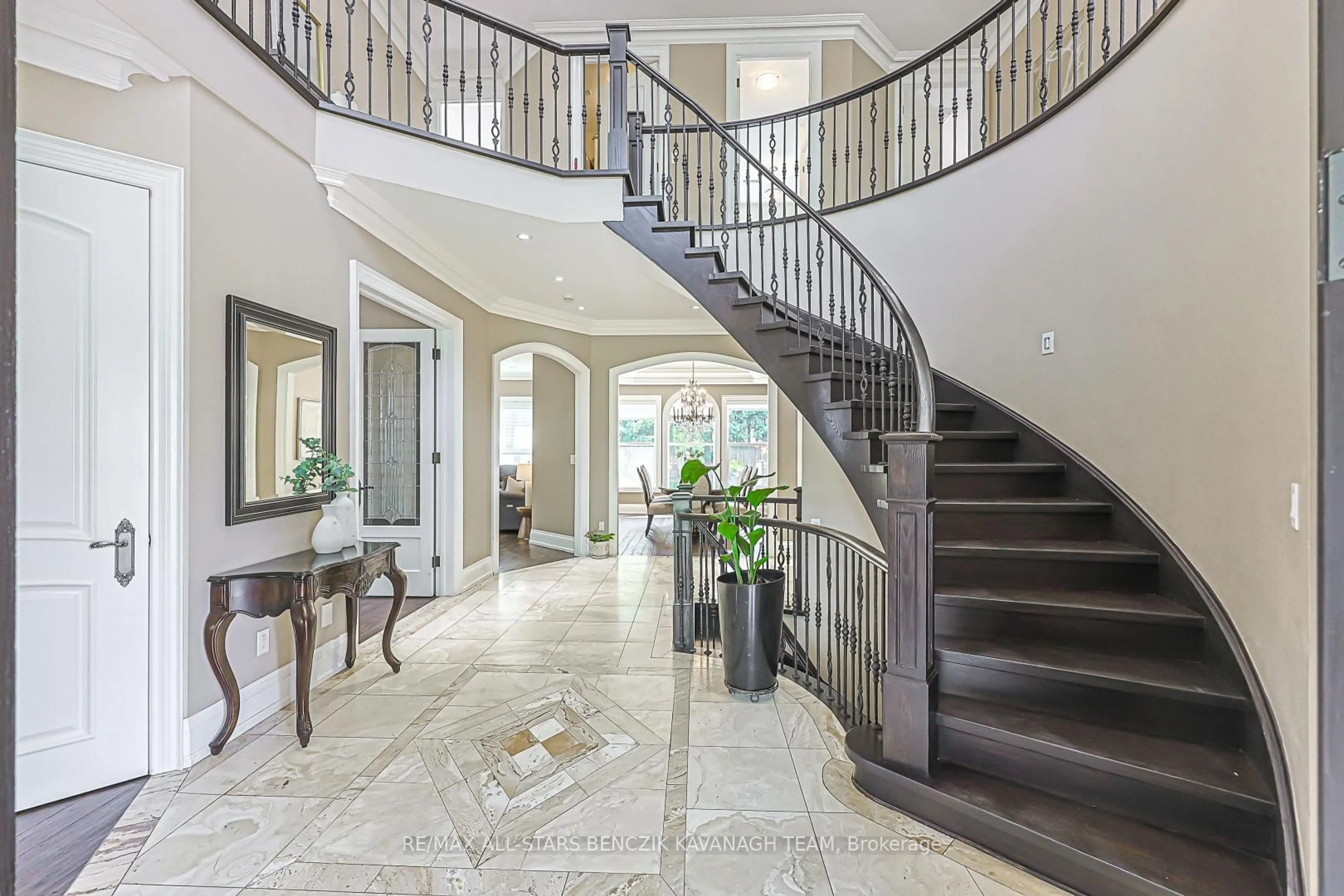 Indoor entryway for 23 Princess St, Markham Ontario L3P 1K4