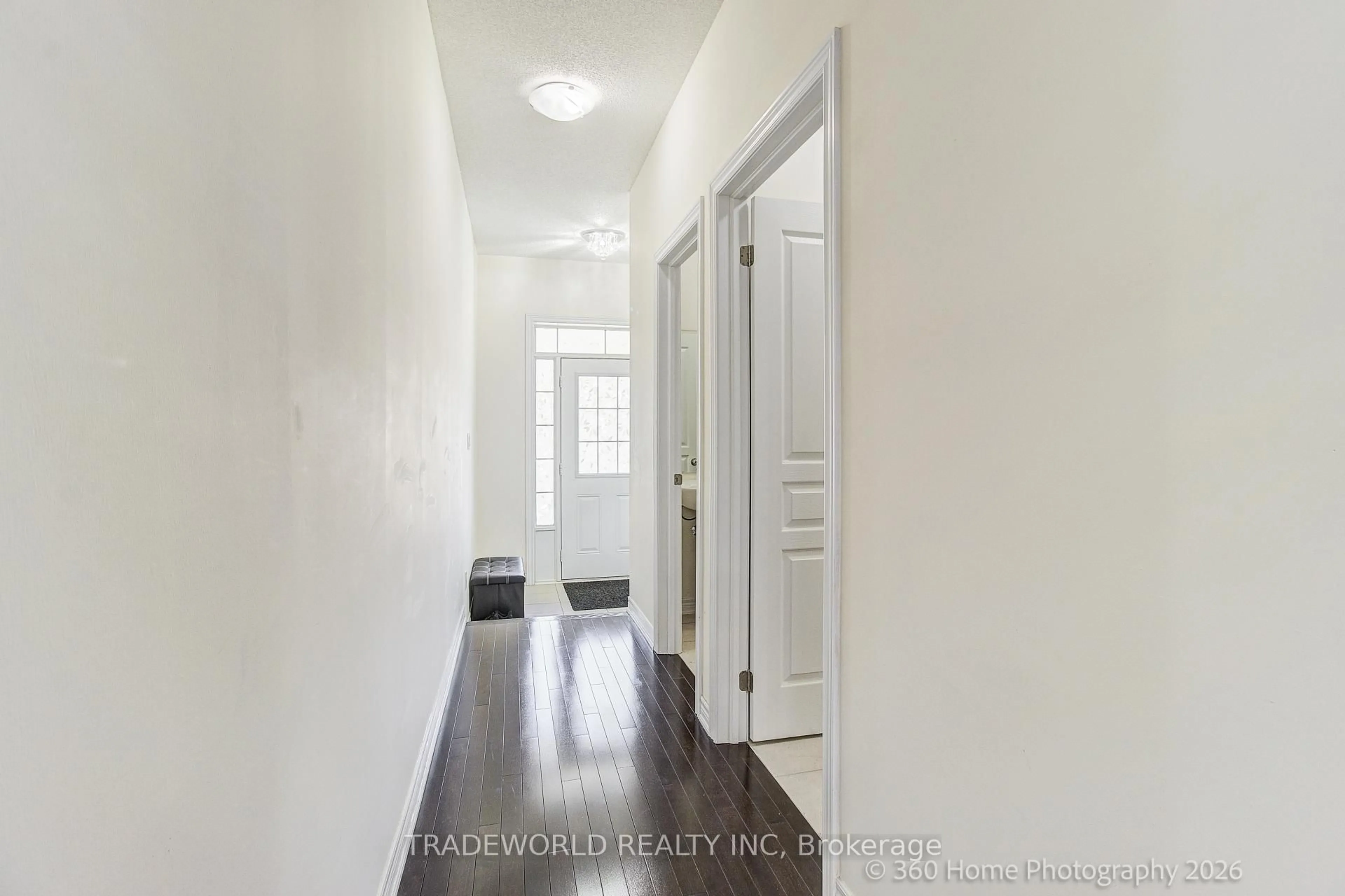 Indoor entryway for 119 Wilfred Murison Ave, Markham Ontario L6C 0S9