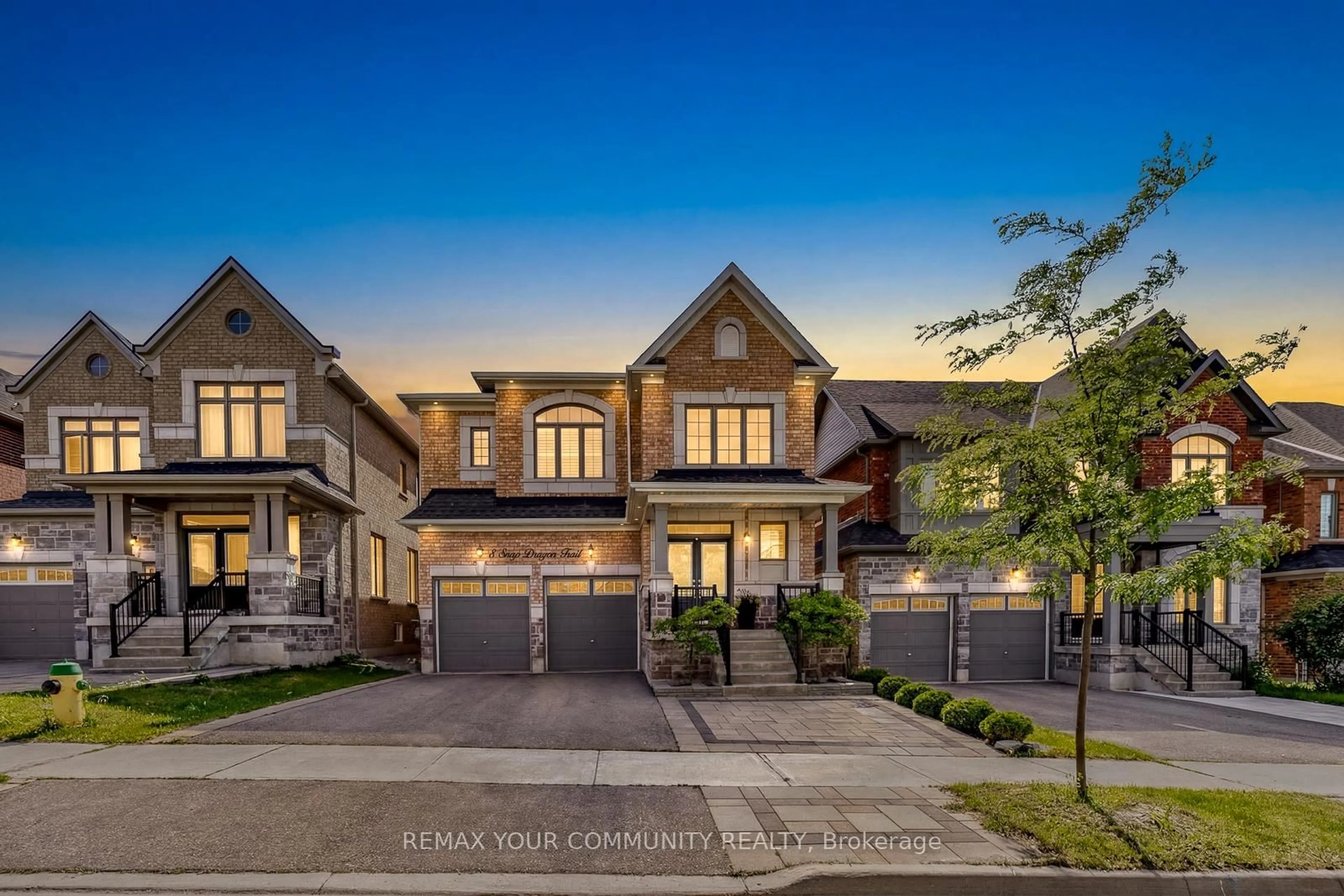 Home with brick exterior material, street for 8 Snap Dragon Tr, East Gwillimbury Ontario L9N 0S9