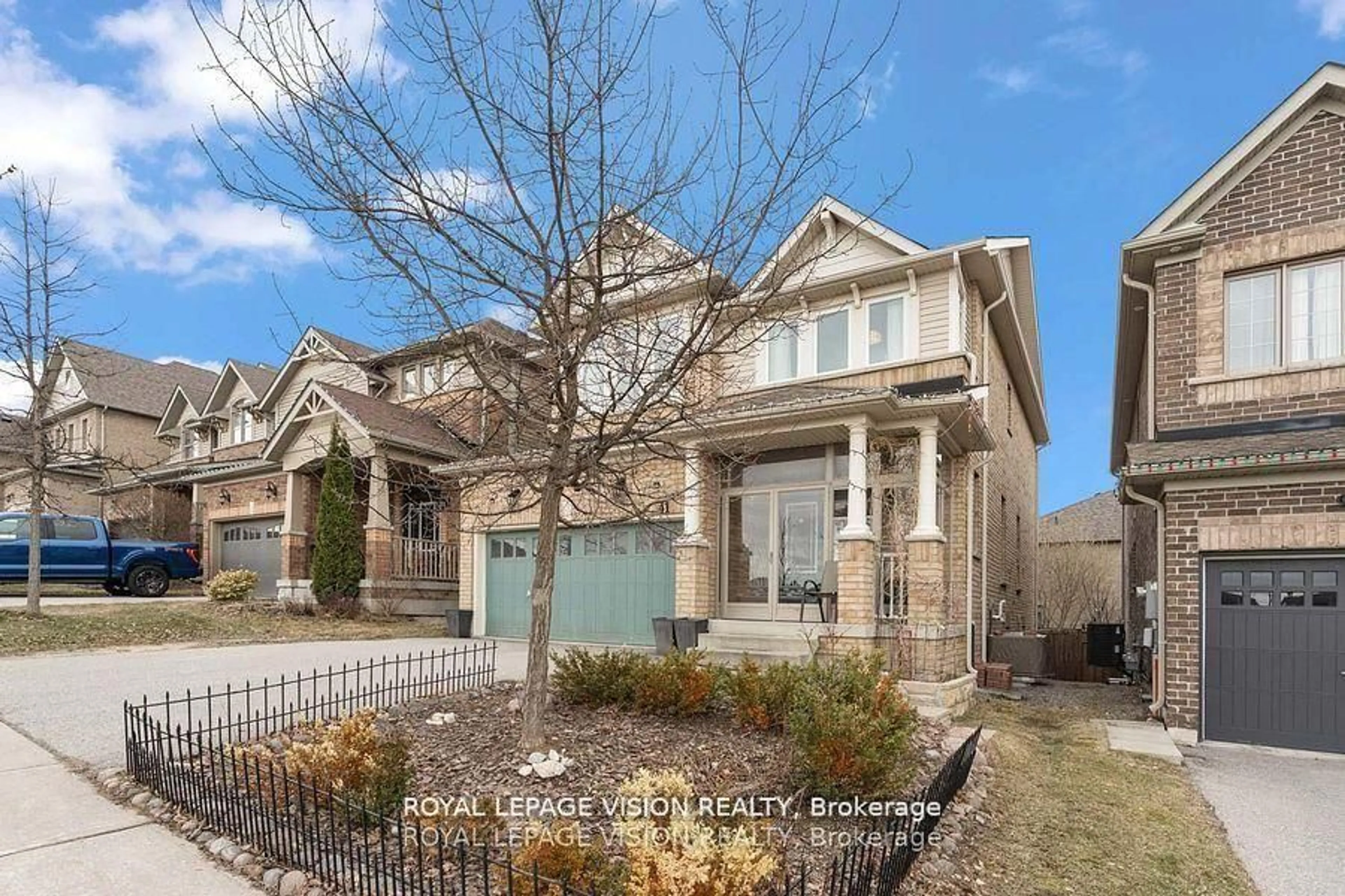 Home with brick exterior material, street for 41 Treetops Blvd, New Tecumseth Ontario L9R 0M1