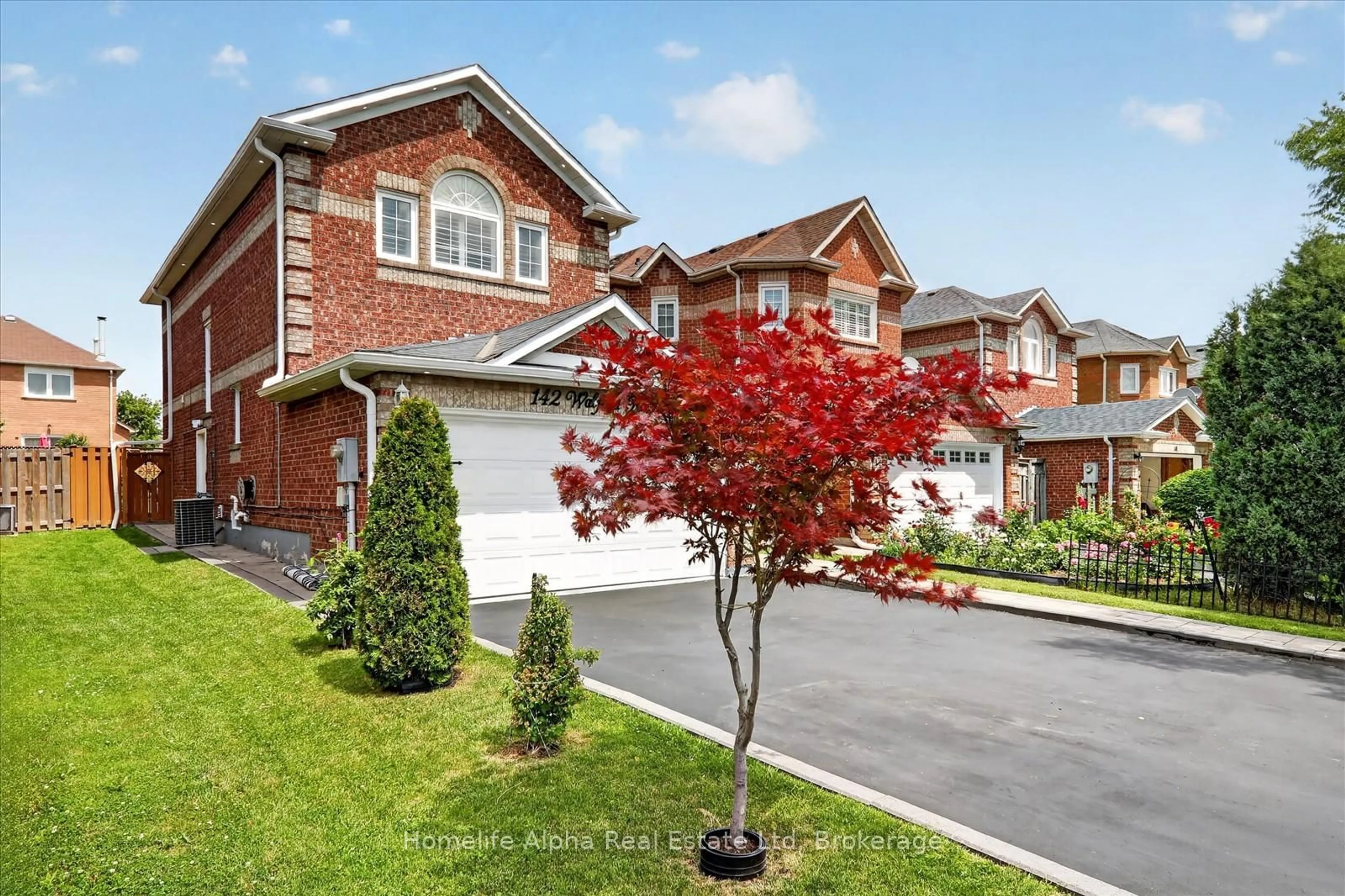 Home with brick exterior material, street for 142 Walford Rd, Markham Ontario L3S 3M9