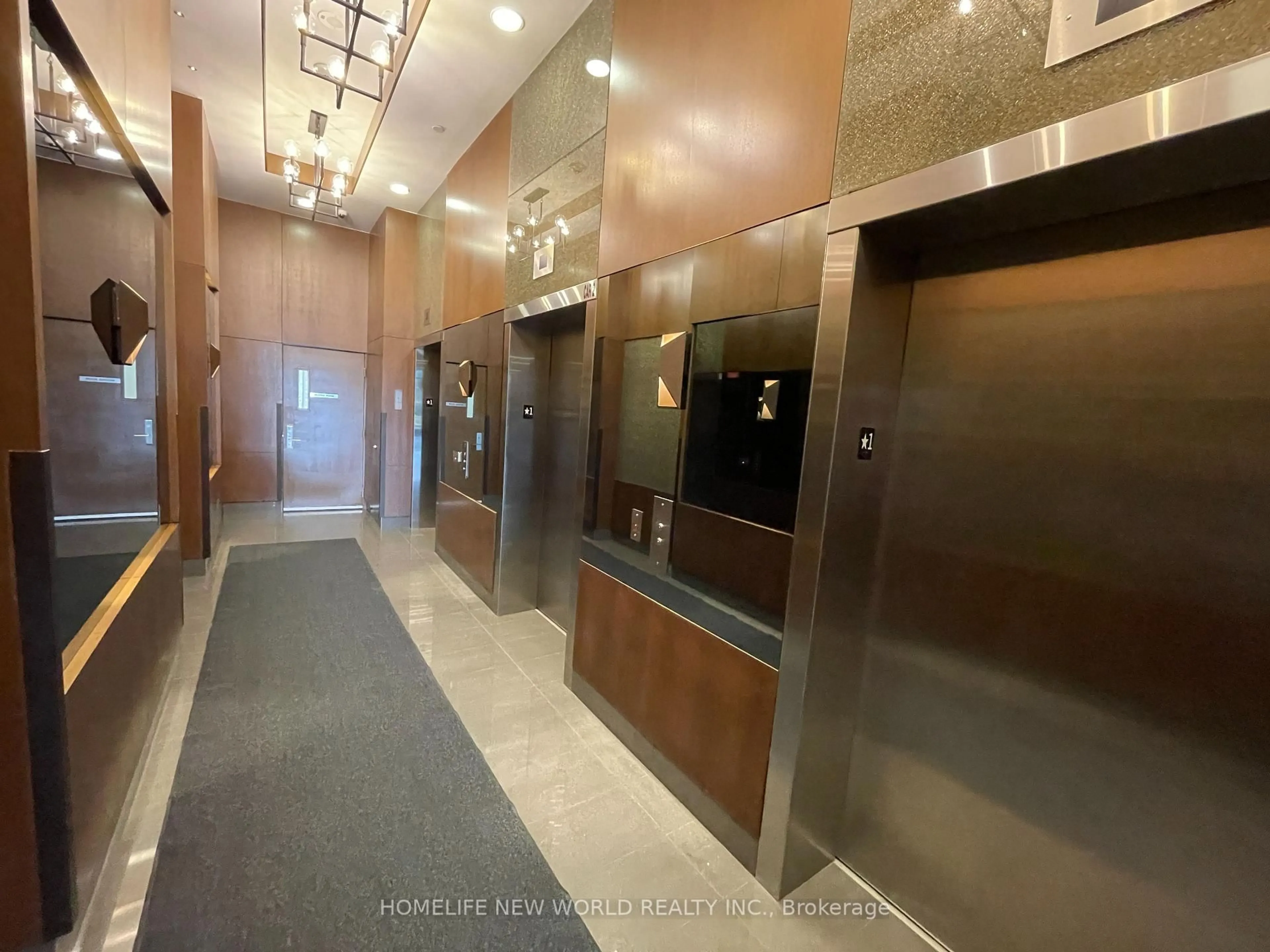 Indoor foyer for 9500 Markham Rd #617, Markham Ontario L6E 0N6
