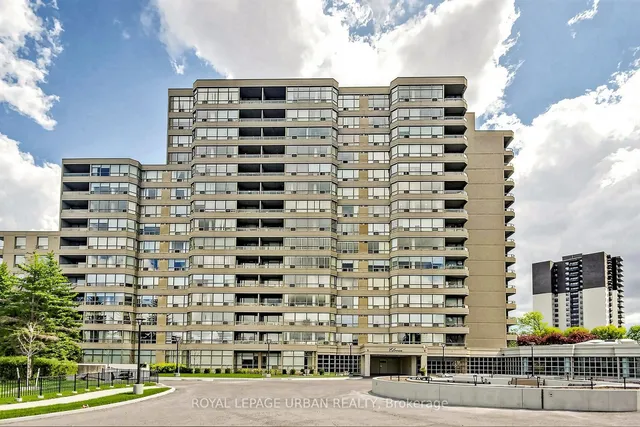 11 Townsgate Dr #110, Vaughan 3
