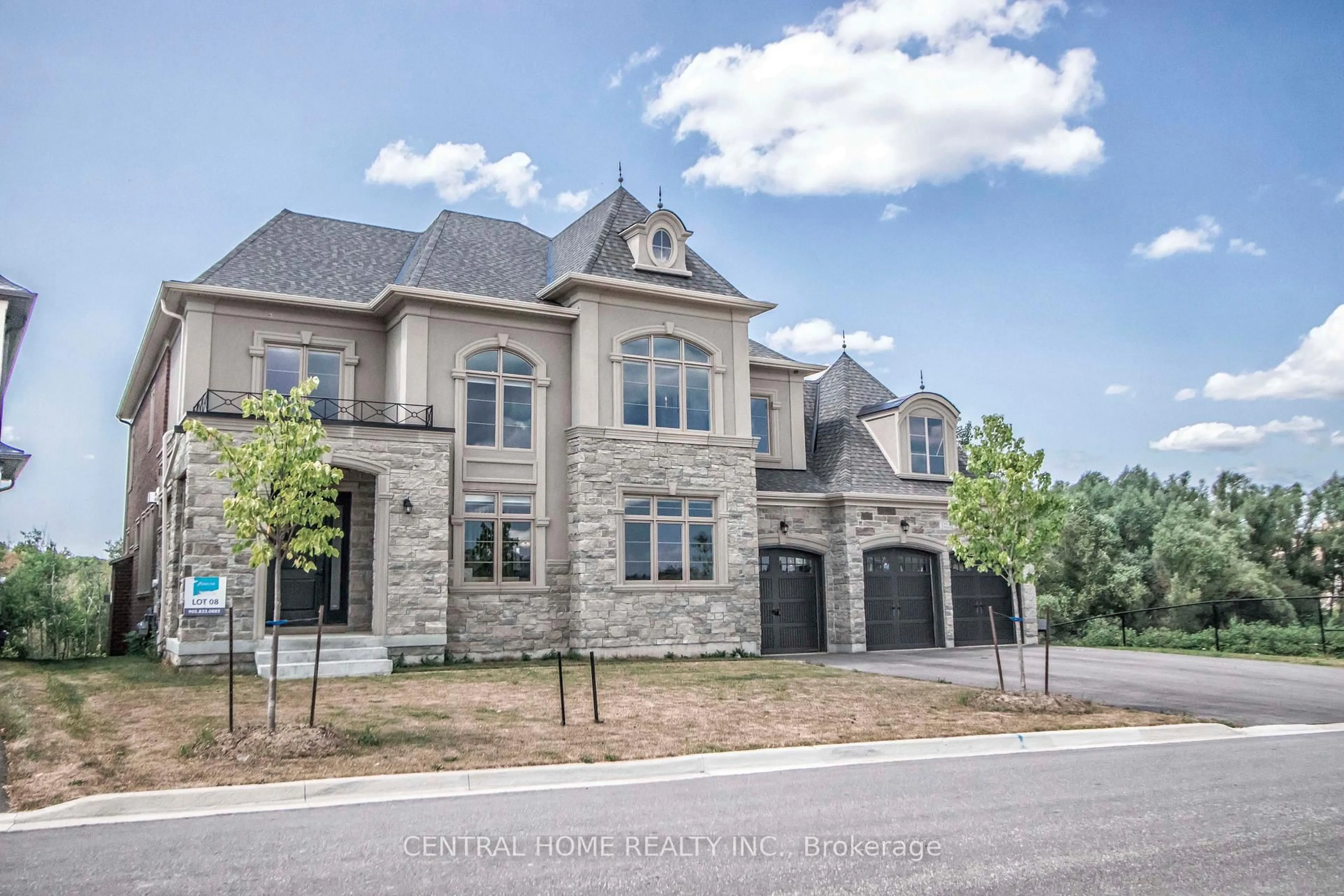 Home with brick exterior material, street for 122 Burns Blvd, King Ontario L7B 0M2