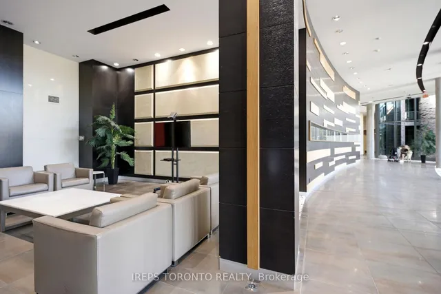 233 South Park Rd #Ph01, Markham 2