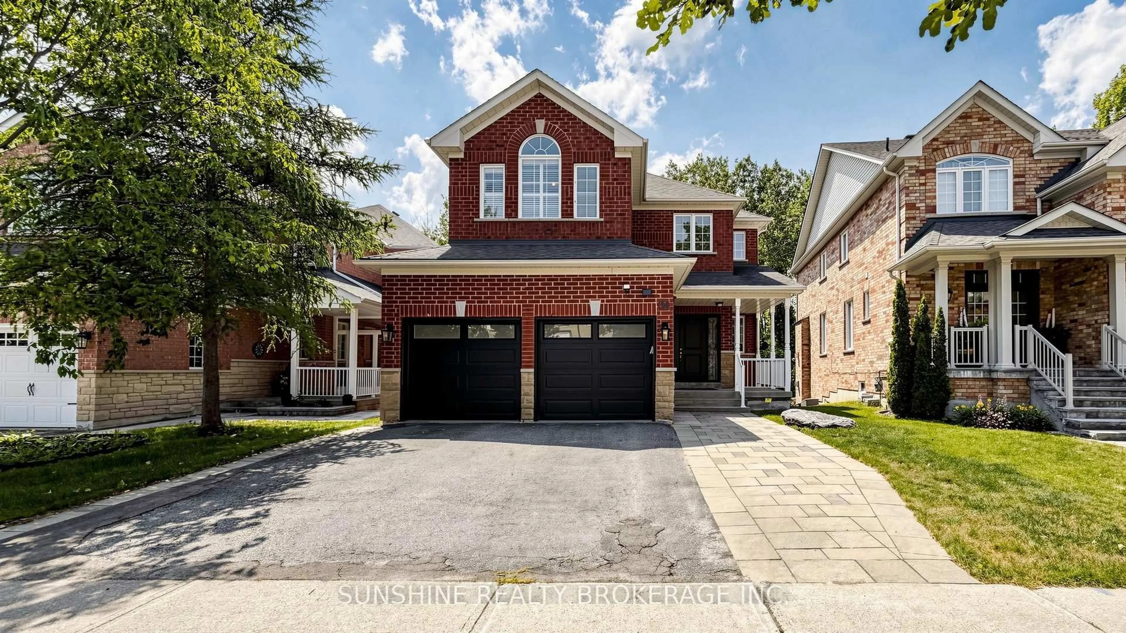 Home with brick exterior material, street for 34 Wood Rim Dr, Richmond Hill Ontario L4E 4E7