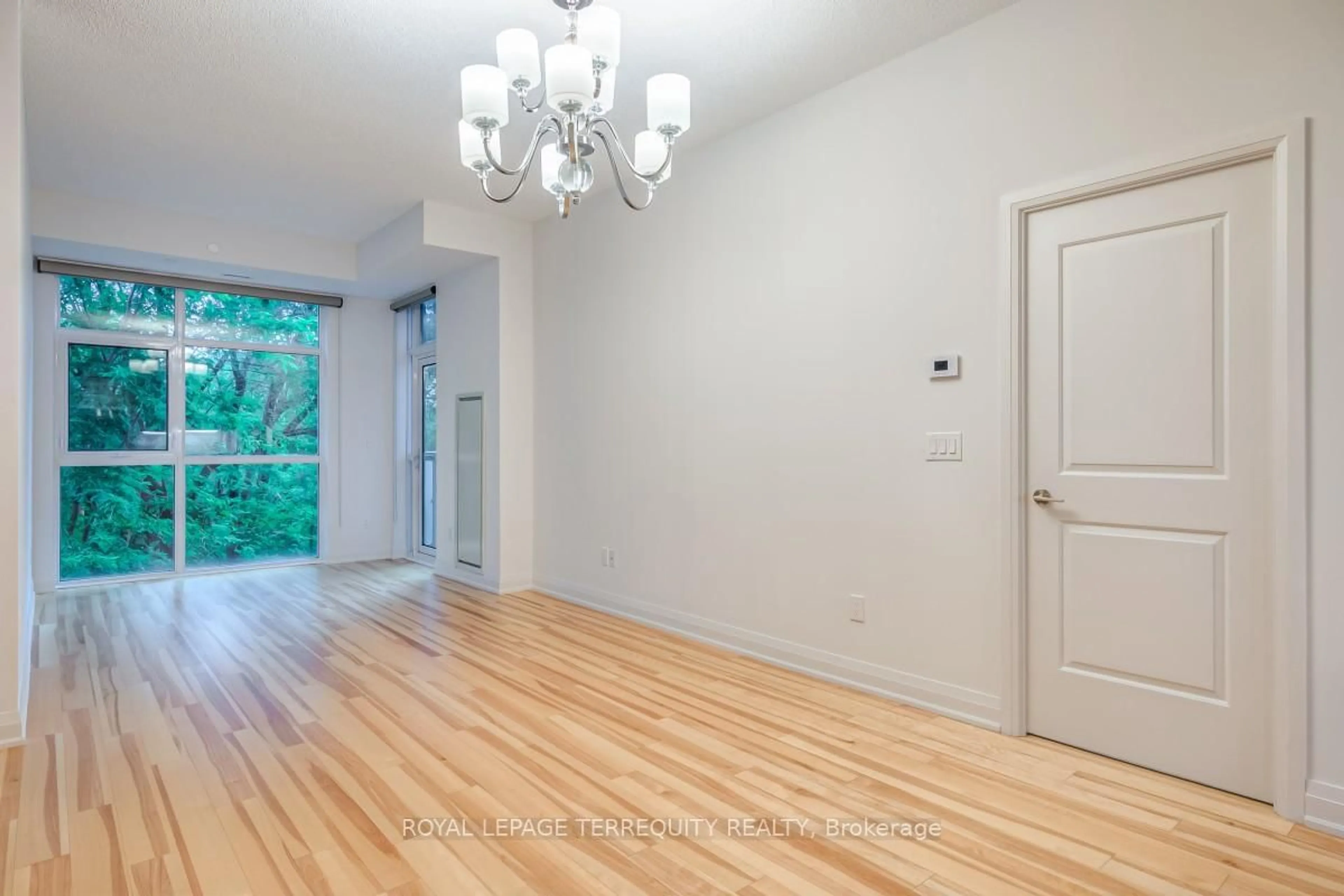 Unknown for 8763 Bayview Ave #230, Richmond Hill Ontario L4B 3V1