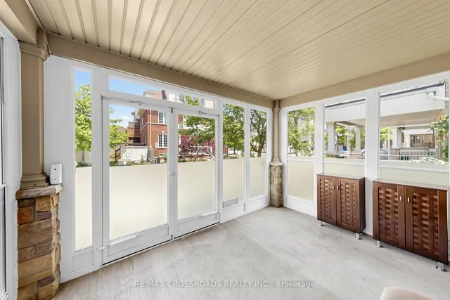 41 Prince Charles Way, Markham 2