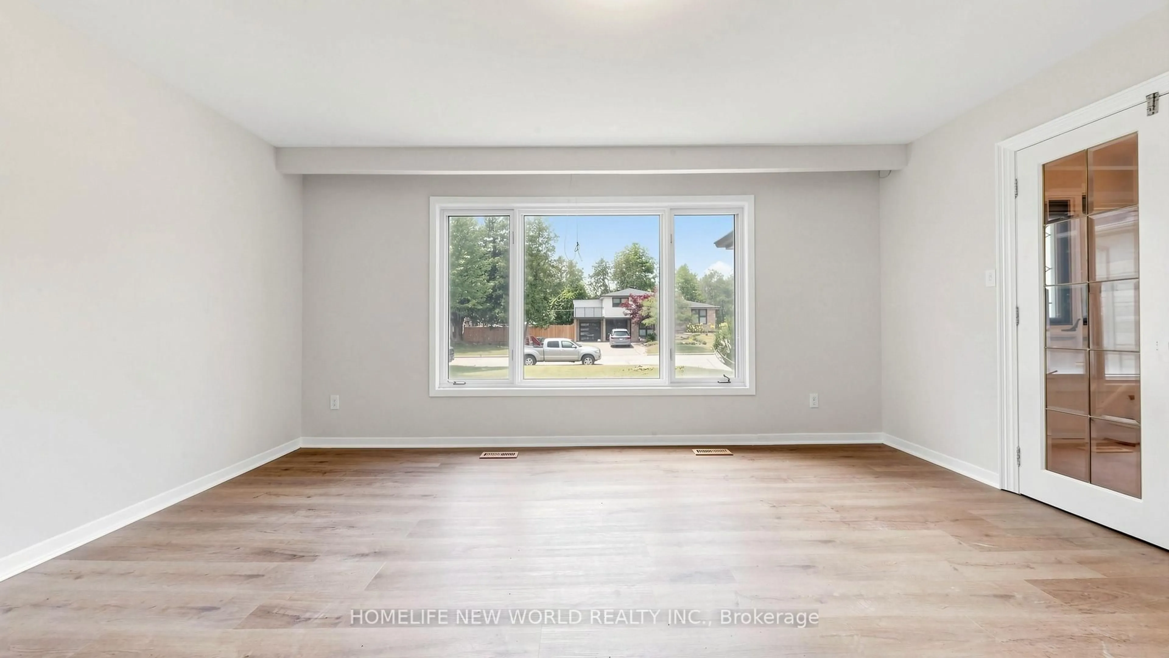 A pic of a room for 7 Callahan Rd, Markham Ontario L3R 2K2