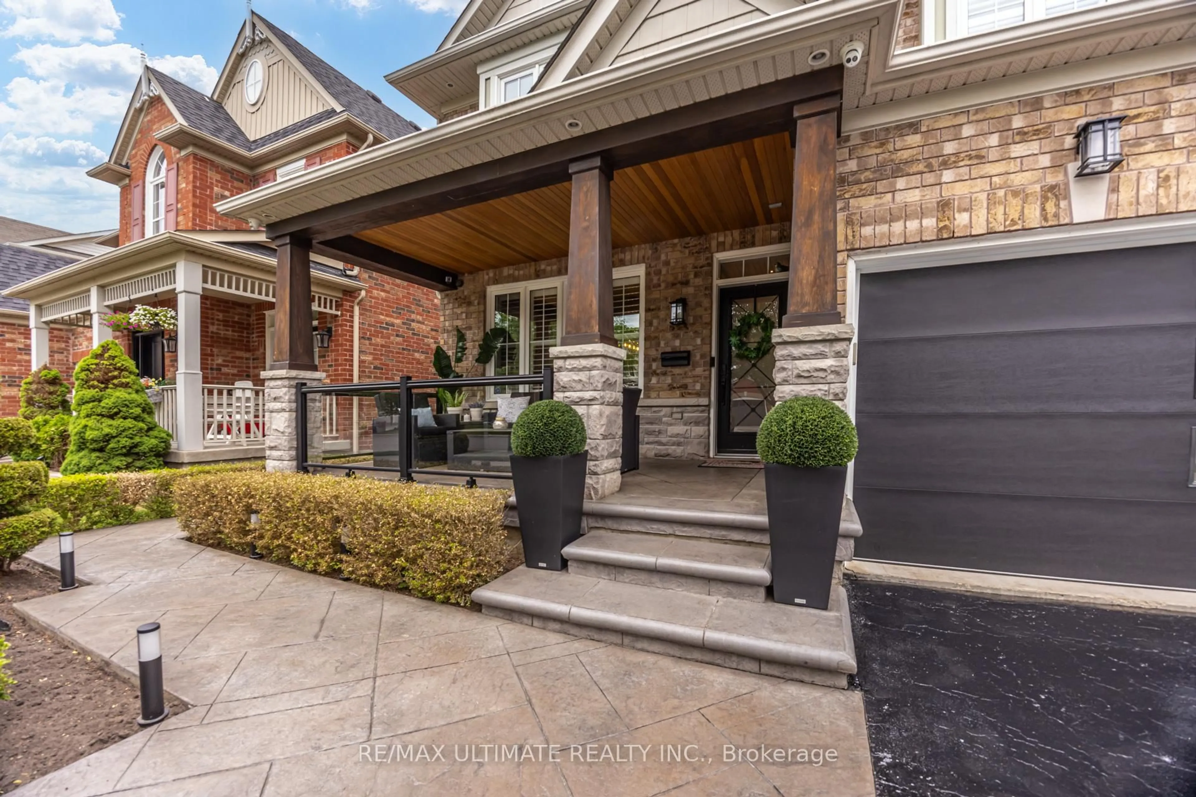 Home with brick exterior material, street for 192 Robirwin St, Whitchurch-Stouffville Ontario L4A 0V6
