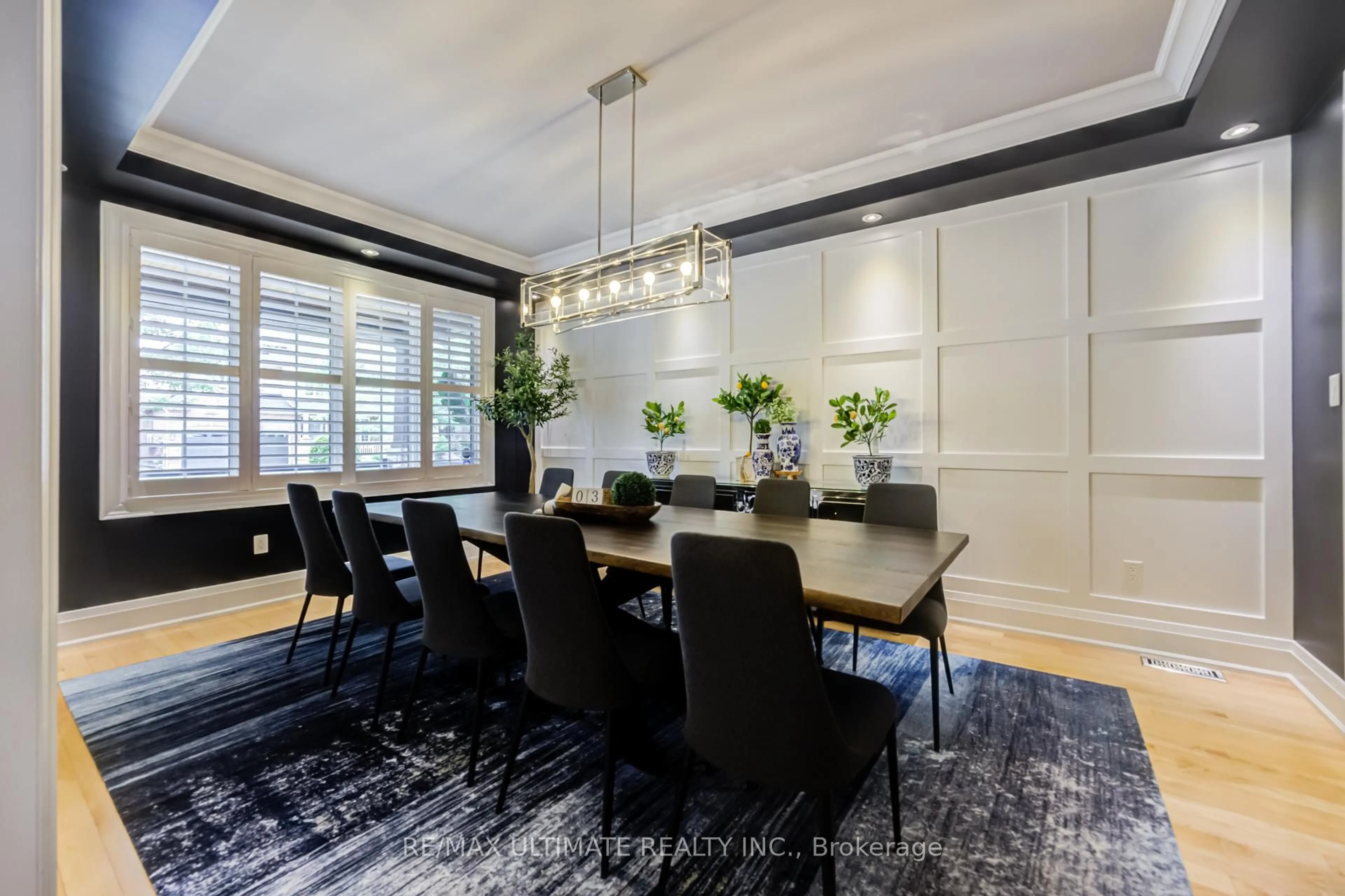 Dining room, unknown for 192 Robirwin St, Whitchurch-Stouffville Ontario L4A 0V6