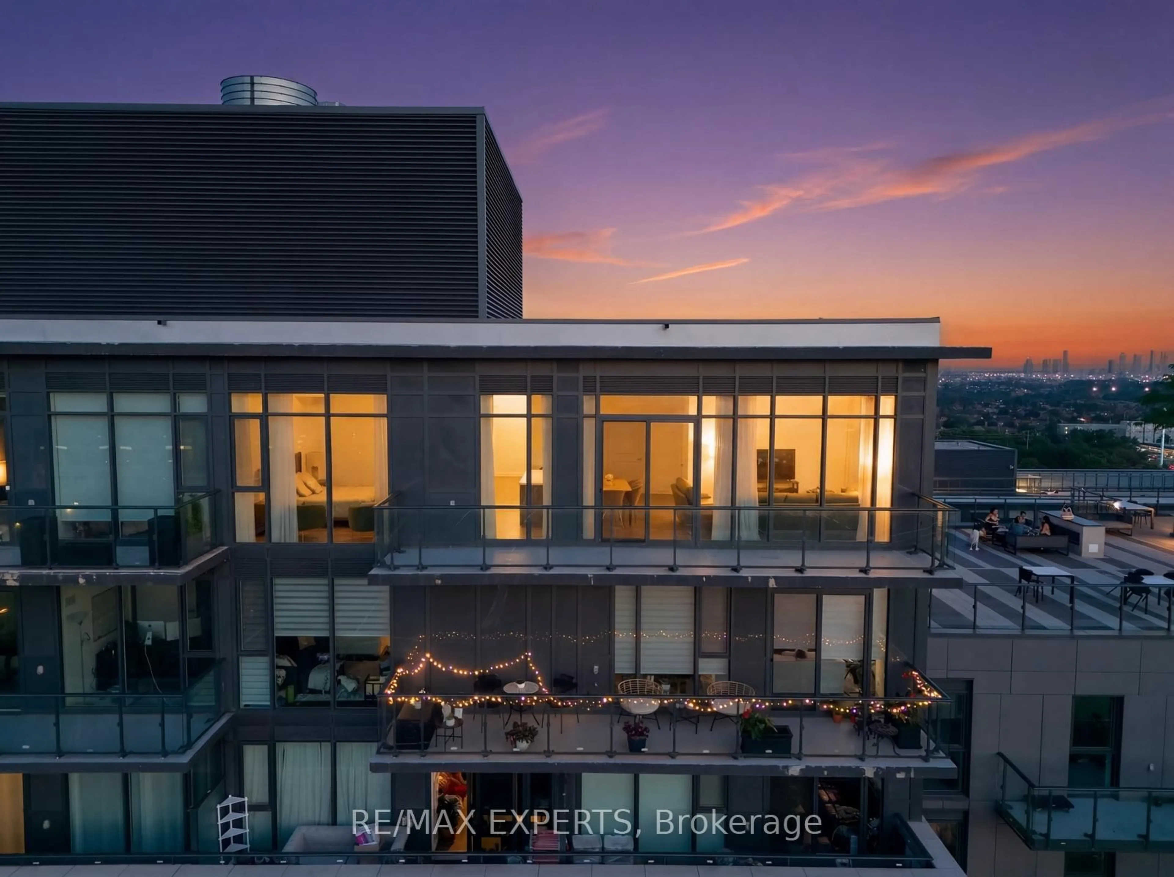 A pic from outside/outdoor area/front of a property/back of a property/a pic from drone, city buildings view from balcony for 100 Eagle Rock Way #PH1210, Vaughan Ontario L6A 5B9