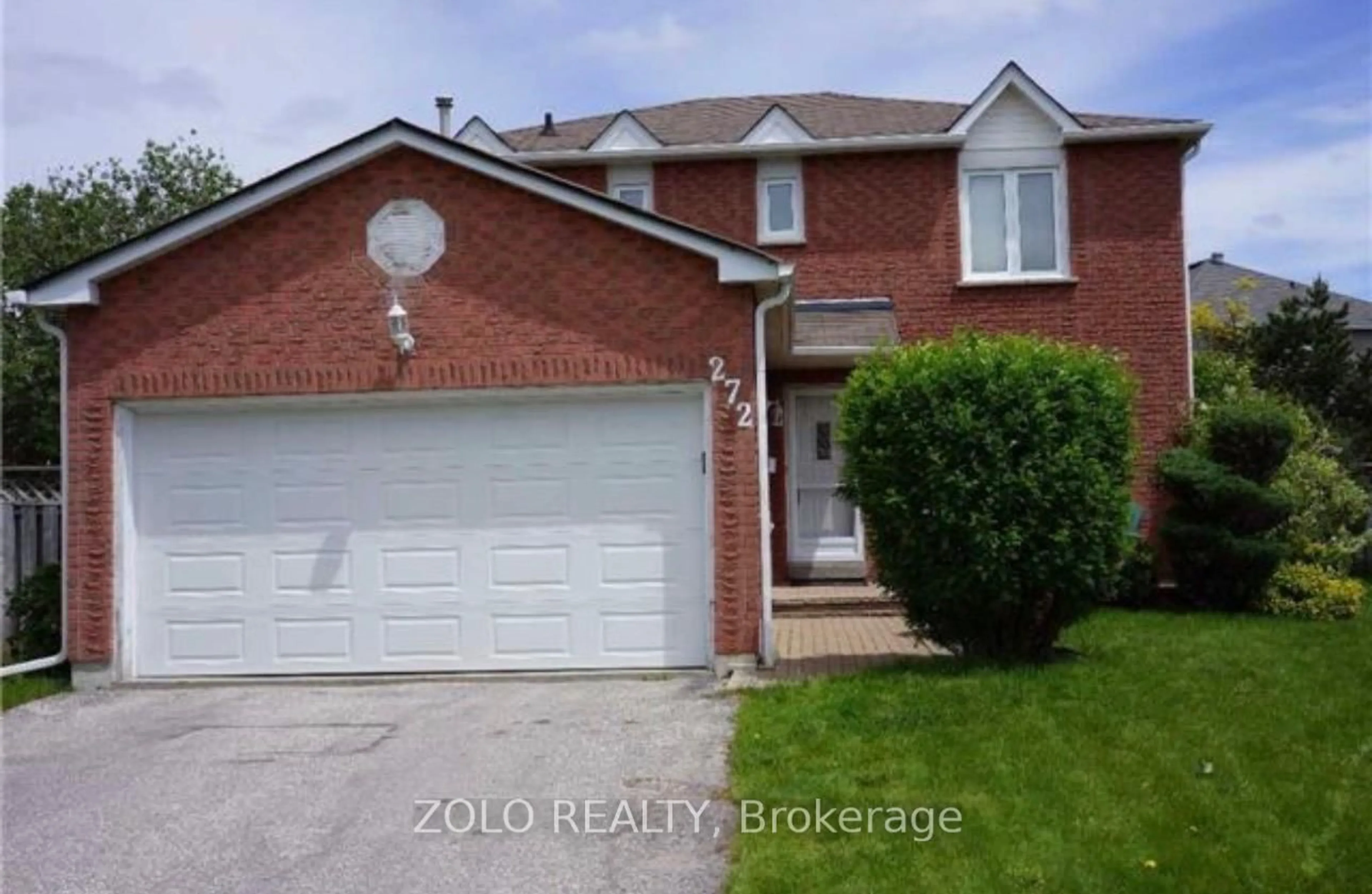 Home with brick exterior material, street for 272 Elman Cres, Newmarket Ontario L3Y 7X4