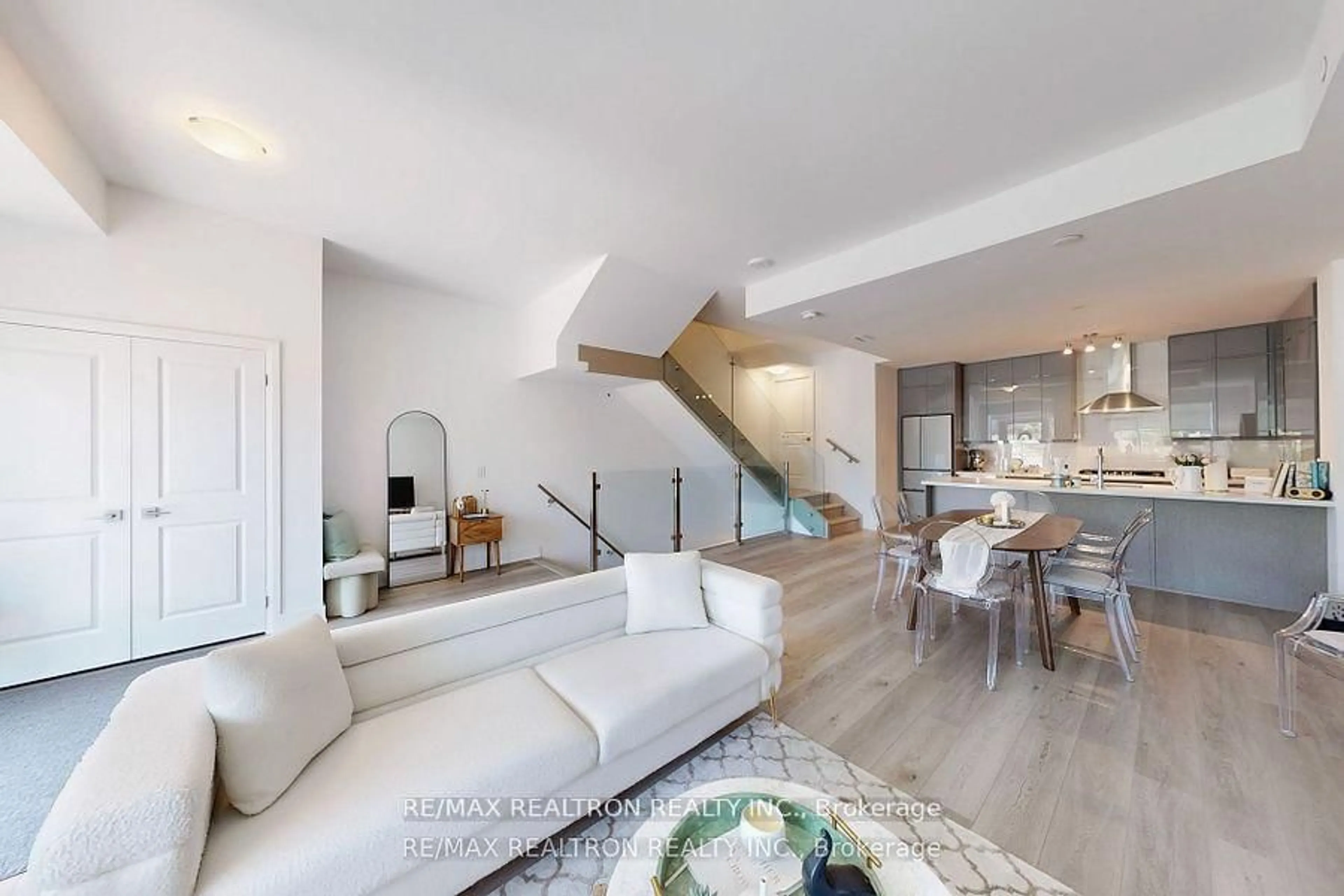 Living room with furniture, unknown for 11782 Ninth Line #112, Whitchurch-Stouffville Ontario L4A 5G1